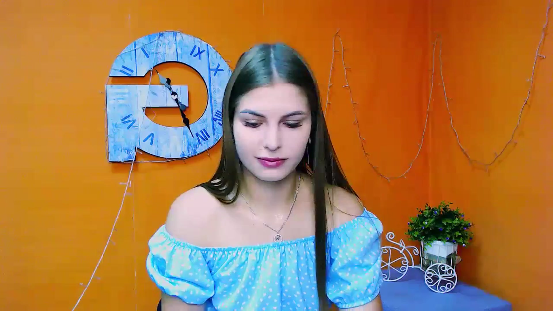 Gallery image thumbnail from PrettyTeilor_'s myfreecams stream on, 07/02/2023, 10:48 image 13 of 20