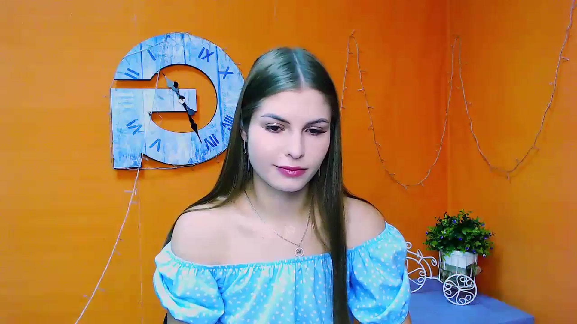 Gallery image thumbnail from PrettyTeilor_'s myfreecams stream on, 07/02/2023, 10:48 image 18 of 20