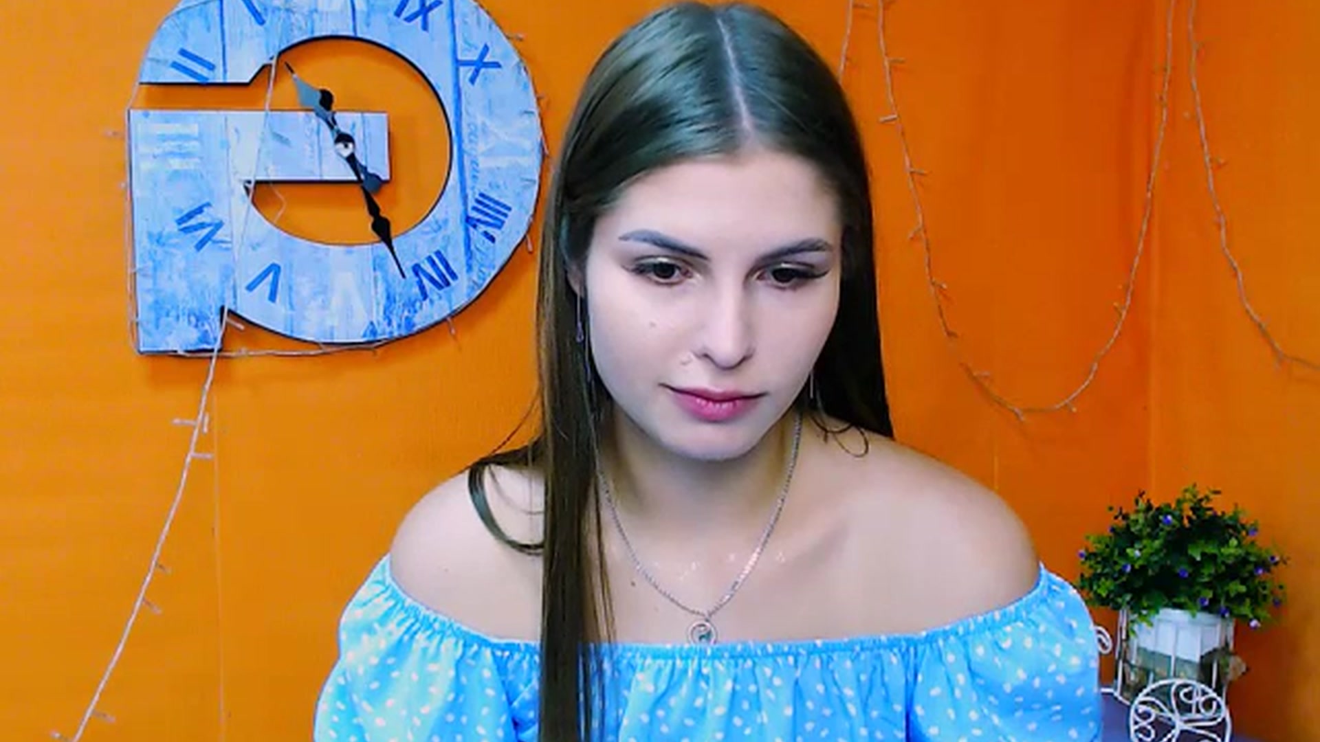 Gallery image thumbnail from PrettyTeilor_'s myfreecams stream on, 07/02/2023, 12:55 image 7 of 20