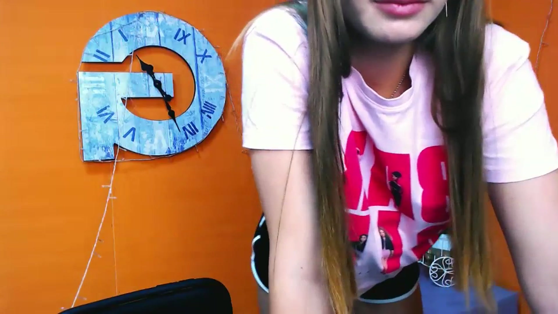 Gallery image thumbnail from PrettyTeilor_'s myfreecams stream on, 07/10/2023, 11:11 image 2 of 20