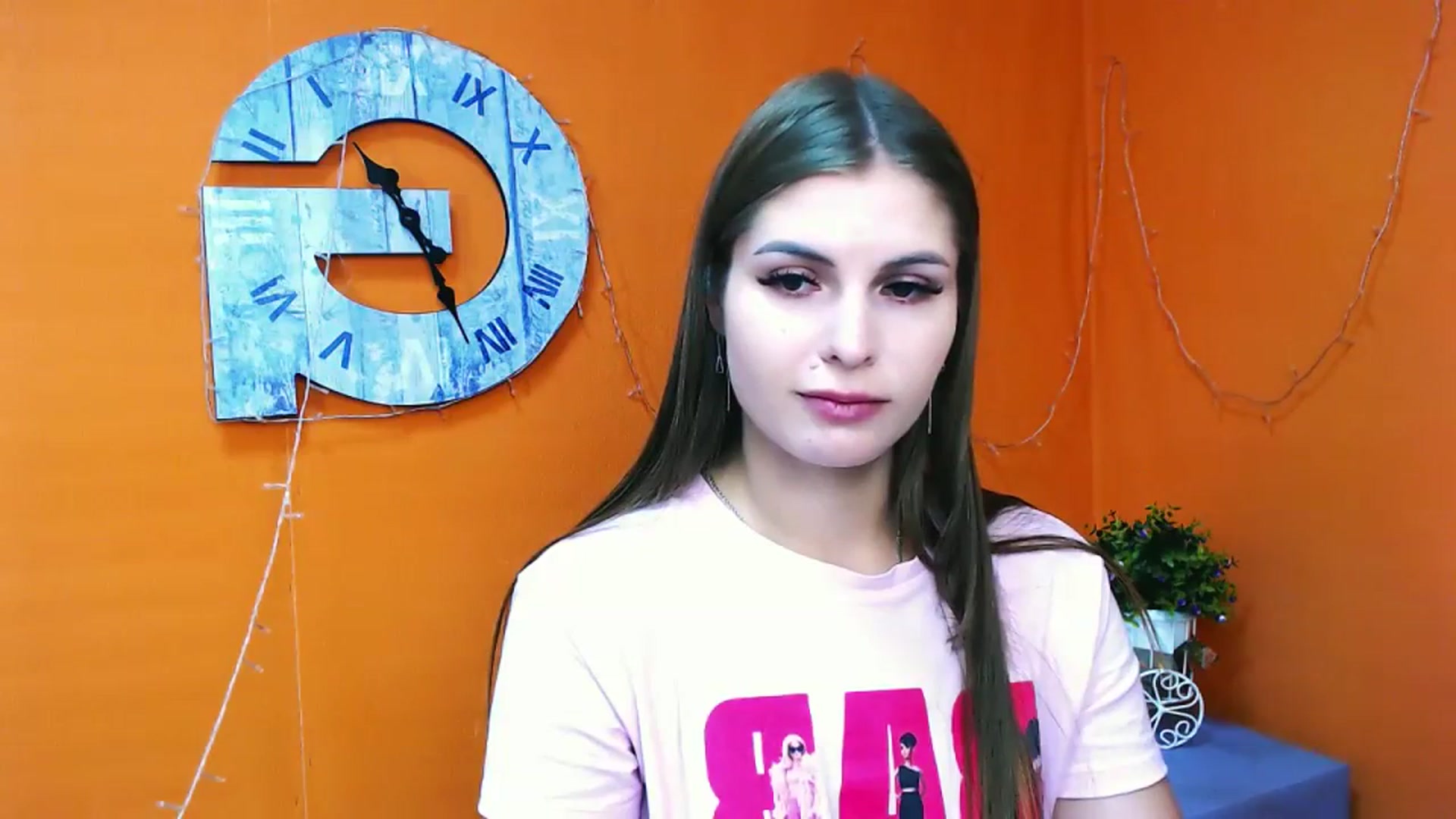 Gallery image thumbnail from PrettyTeilor_'s myfreecams stream on, 07/10/2023, 11:11 image 13 of 20