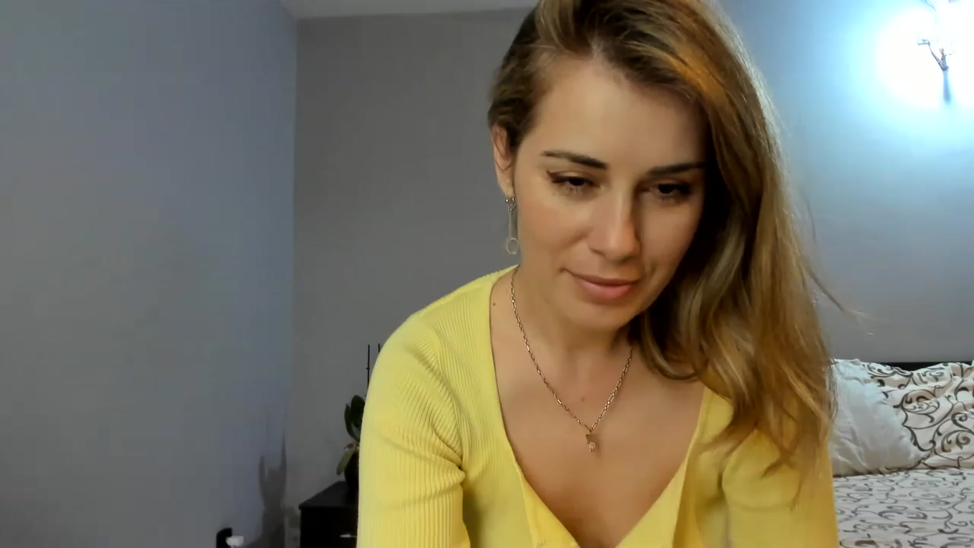 Gallery image thumbnail from PrettyWomen31's myfreecams stream on, 11/15/2022, 09:19 image 3 of 20