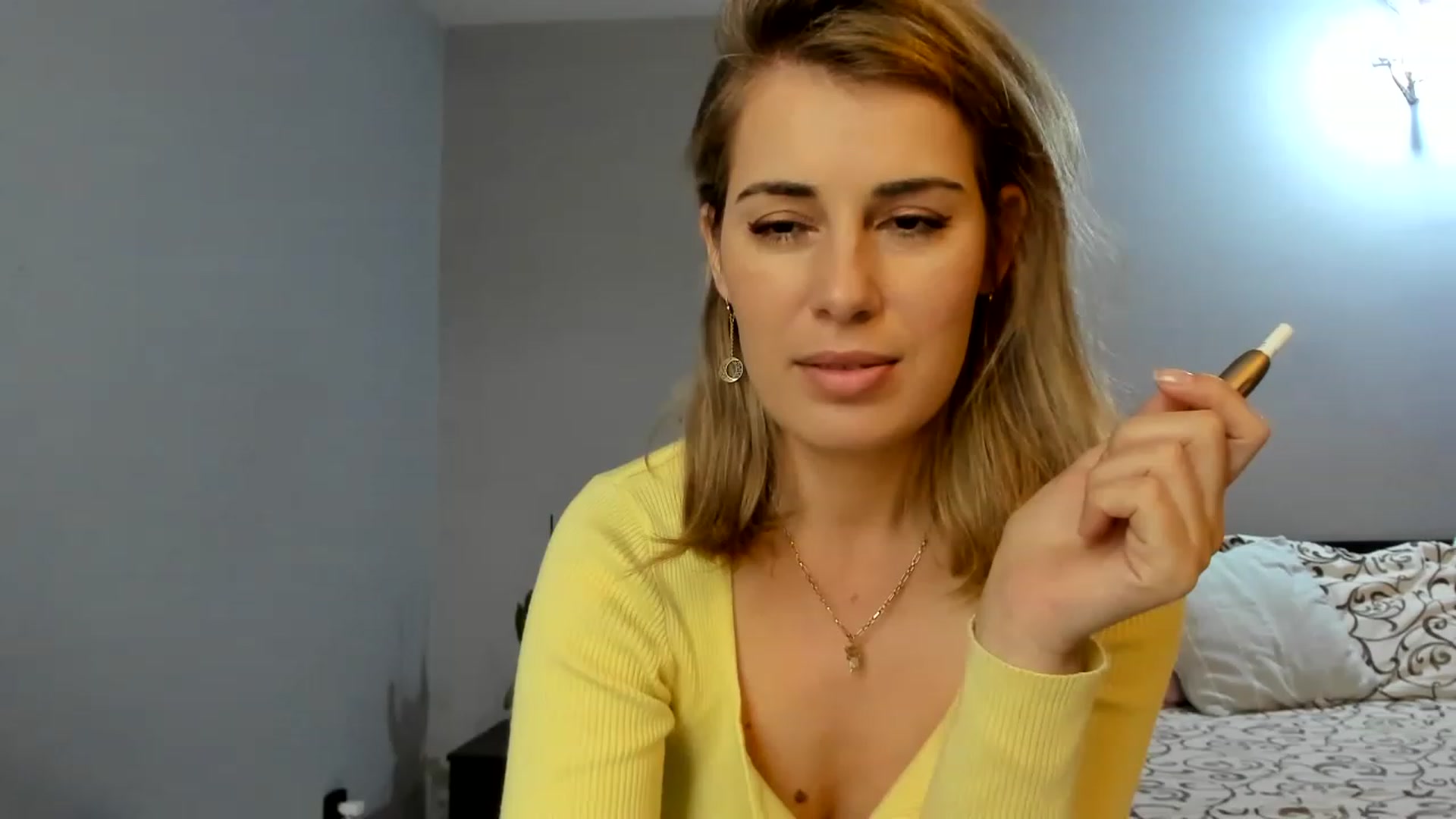 Gallery image thumbnail from PrettyWomen31's myfreecams stream on, 11/15/2022, 09:19 image 13 of 20
