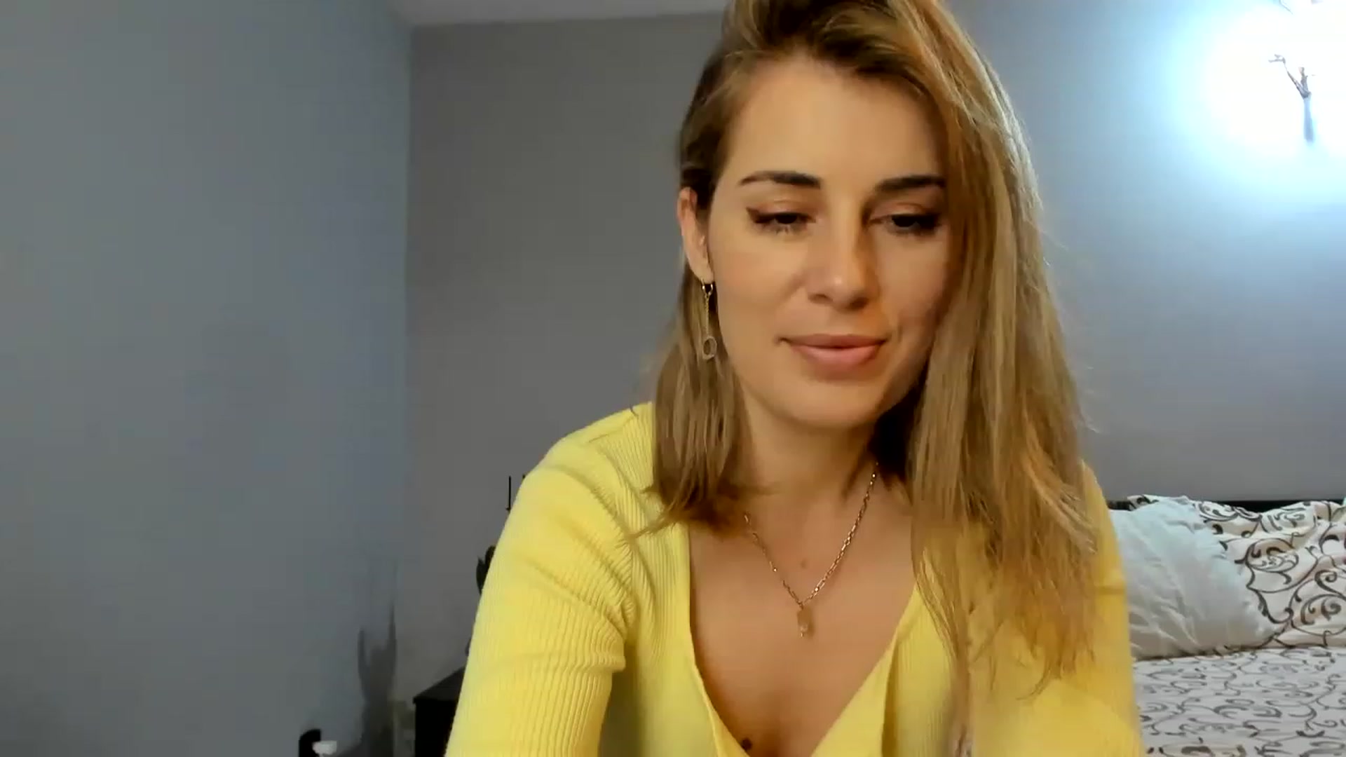 Gallery image thumbnail from PrettyWomen31's myfreecams stream on, 11/15/2022, 09:19 image 11 of 20
