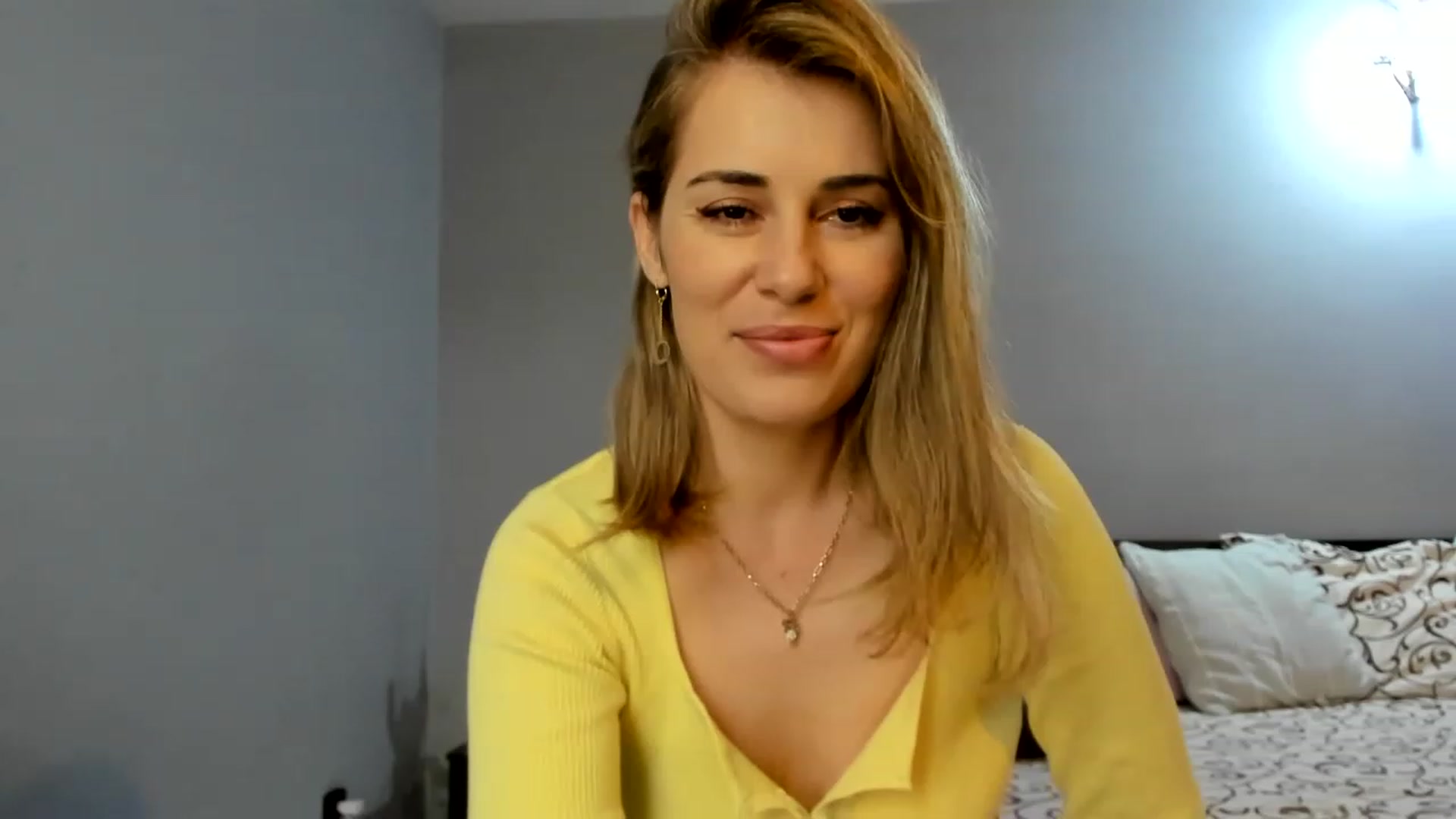 Gallery image thumbnail from PrettyWomen31's myfreecams stream on, 11/15/2022, 09:19 image 12 of 20