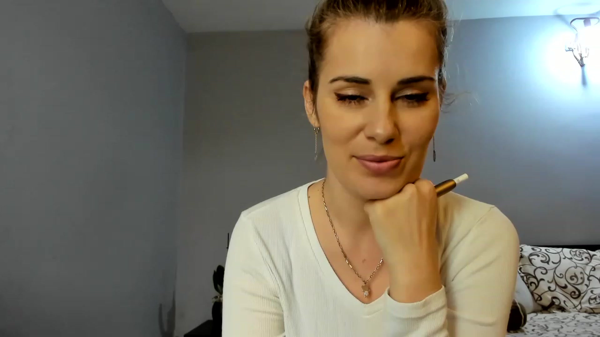 Gallery image thumbnail from PrettyWomen31's myfreecams stream on, 11/24/2022, 09:29 image 7 of 20