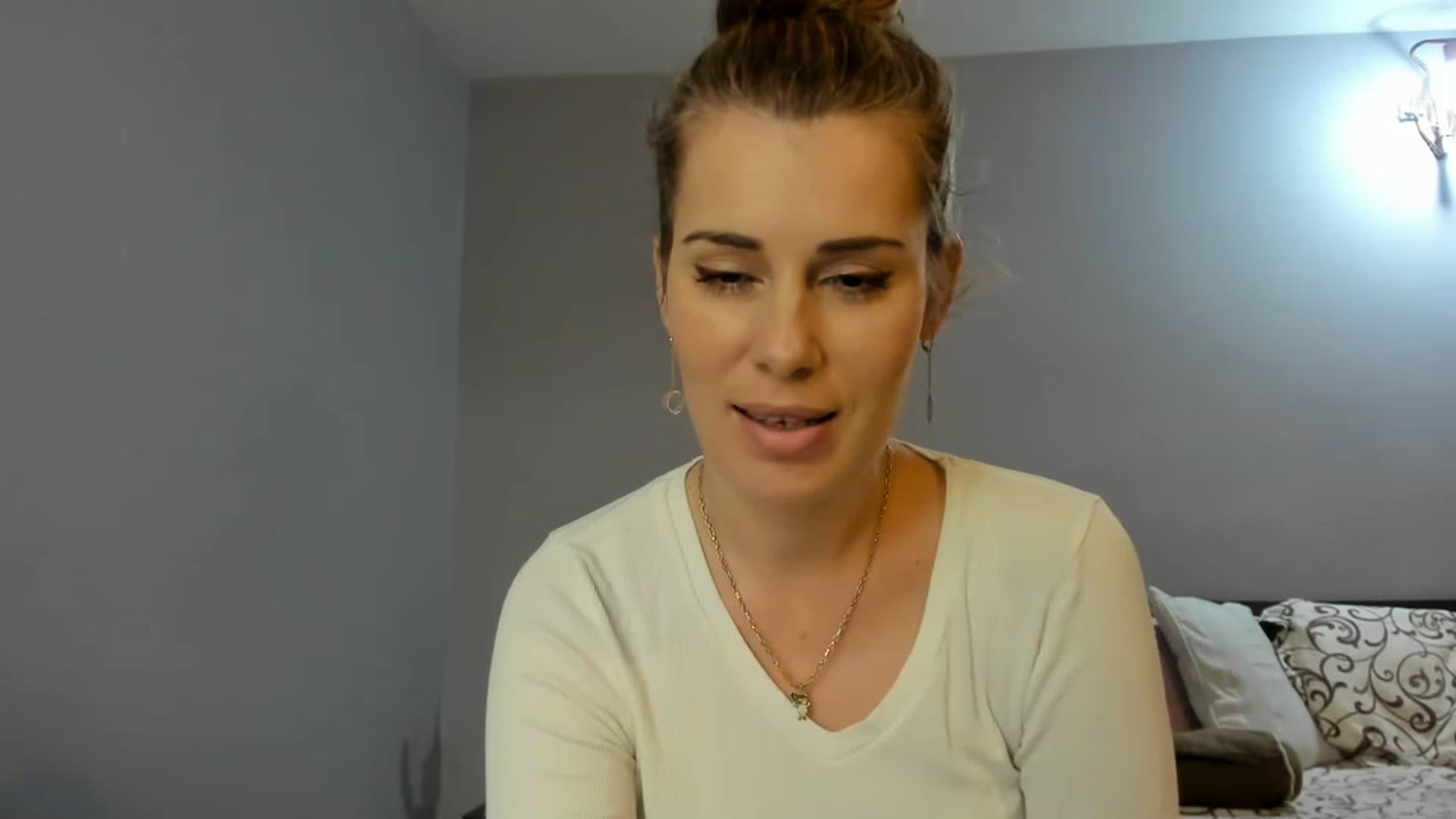 Gallery image thumbnail from PrettyWomen31's myfreecams stream on, 11/24/2022, 09:42 image 20 of 20