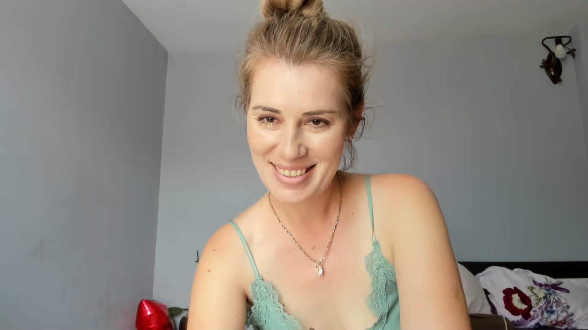 Gallery image thumbnail from PrettyWomen31's myfreecams stream on, 07/11/2023, 08:06 image 3 of 20