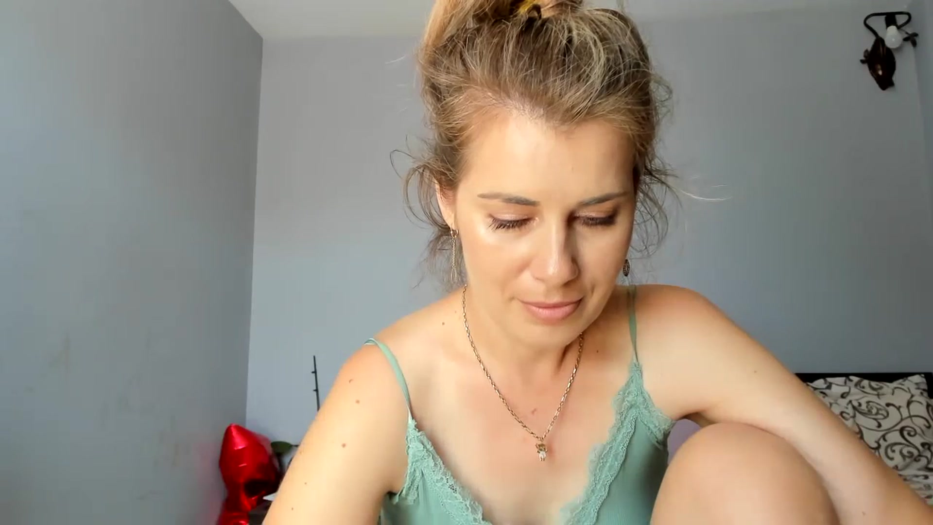 Gallery image thumbnail from PrettyWomen31's myfreecams stream on, 07/13/2023, 08:05 image 16 of 20