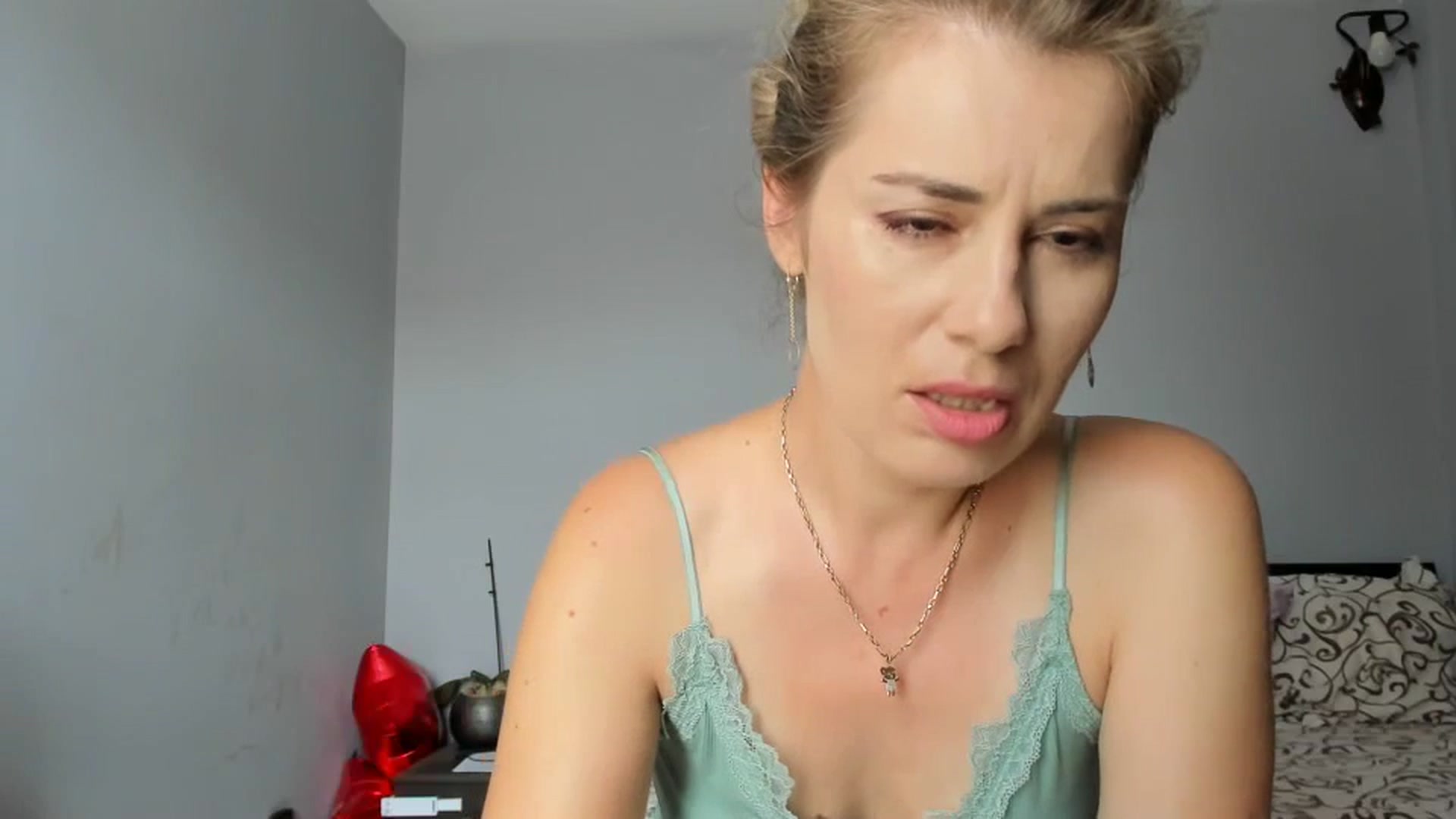 Gallery image thumbnail from PrettyWomen31's myfreecams stream on, 07/25/2023, 06:42 image 7 of 20