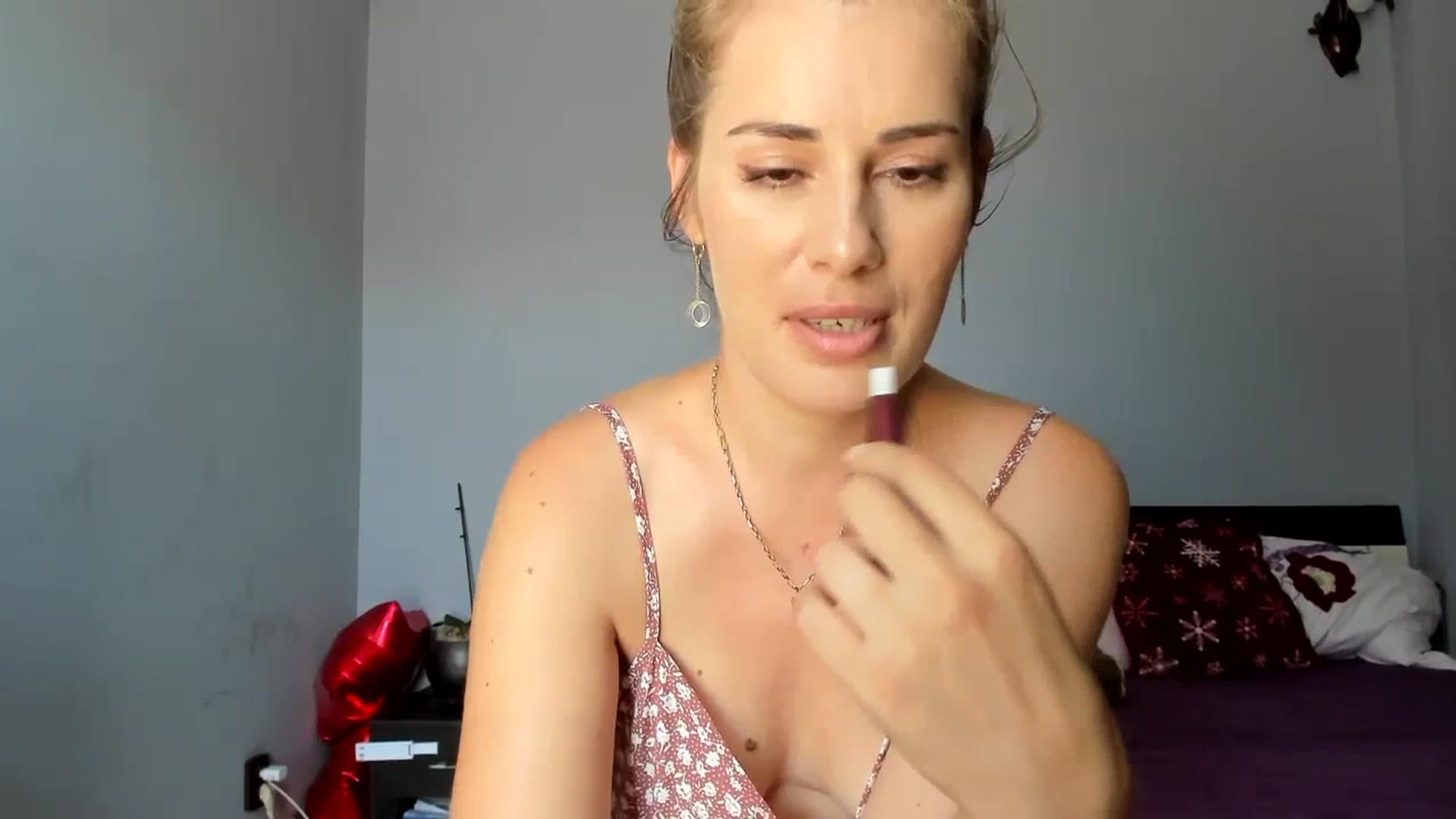 Gallery image thumbnail from PrettyWomen31's myfreecams stream on, 08/01/2023, 07:51 image 18 of 20