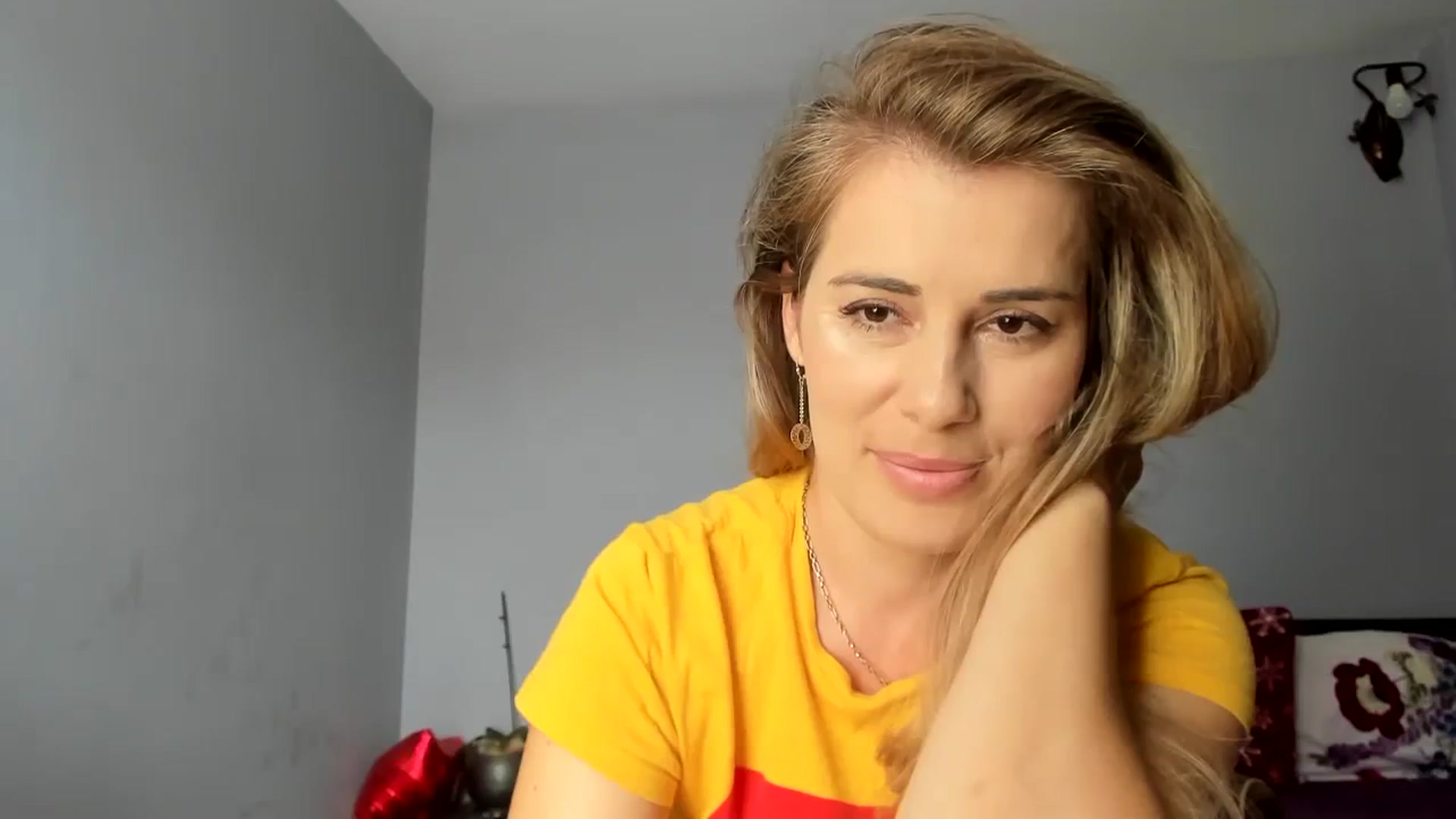 Gallery image thumbnail from PrettyWomen31's myfreecams stream on, 08/10/2023, 08:01 image 5 of 20