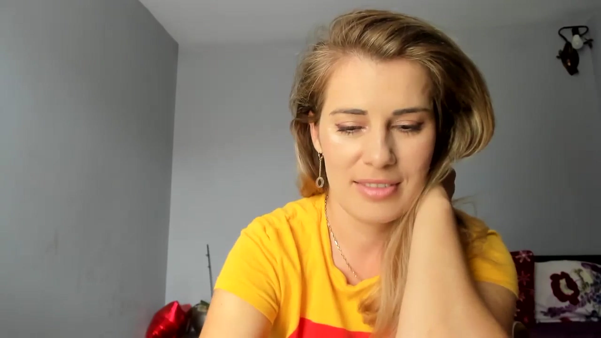 Gallery image thumbnail from PrettyWomen31's myfreecams stream on, 08/10/2023, 08:01 image 4 of 20