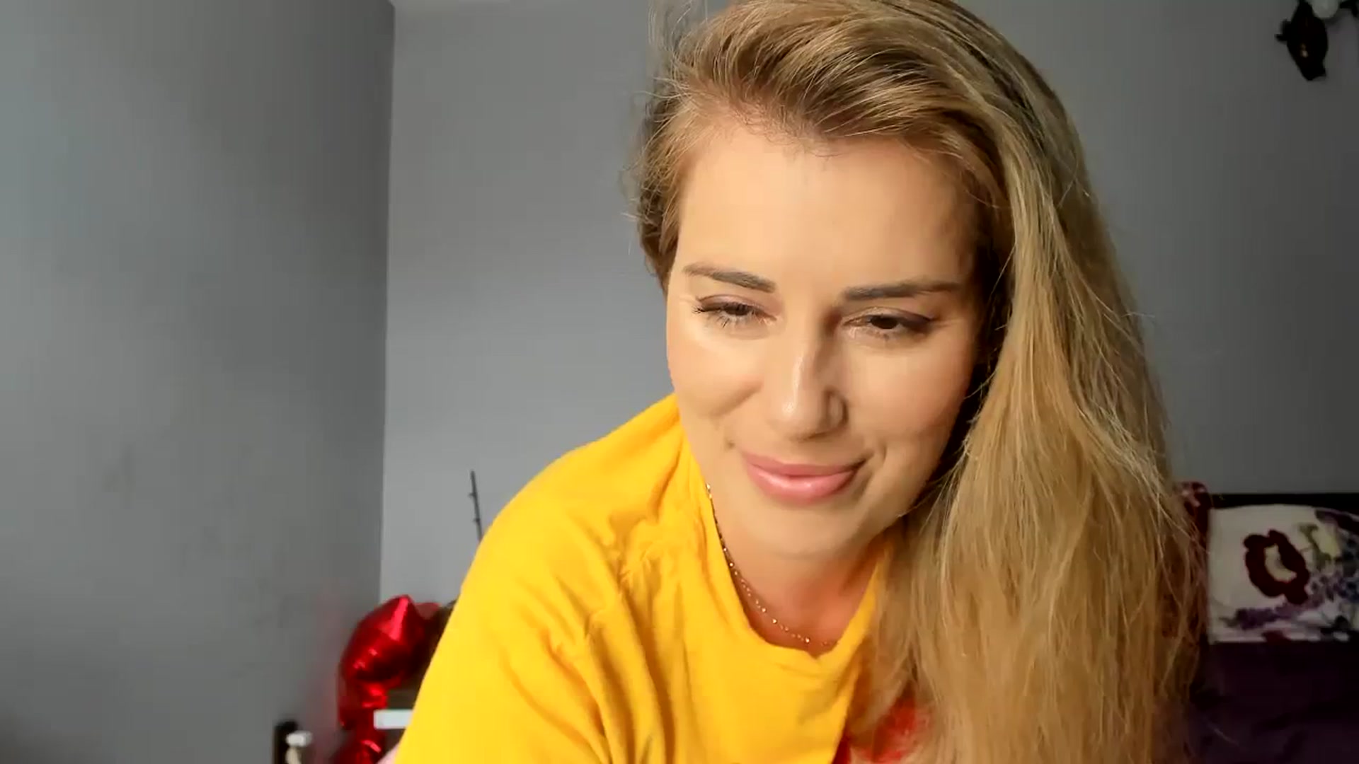 Gallery image thumbnail from PrettyWomen31's myfreecams stream on, 08/10/2023, 08:01 image 16 of 20