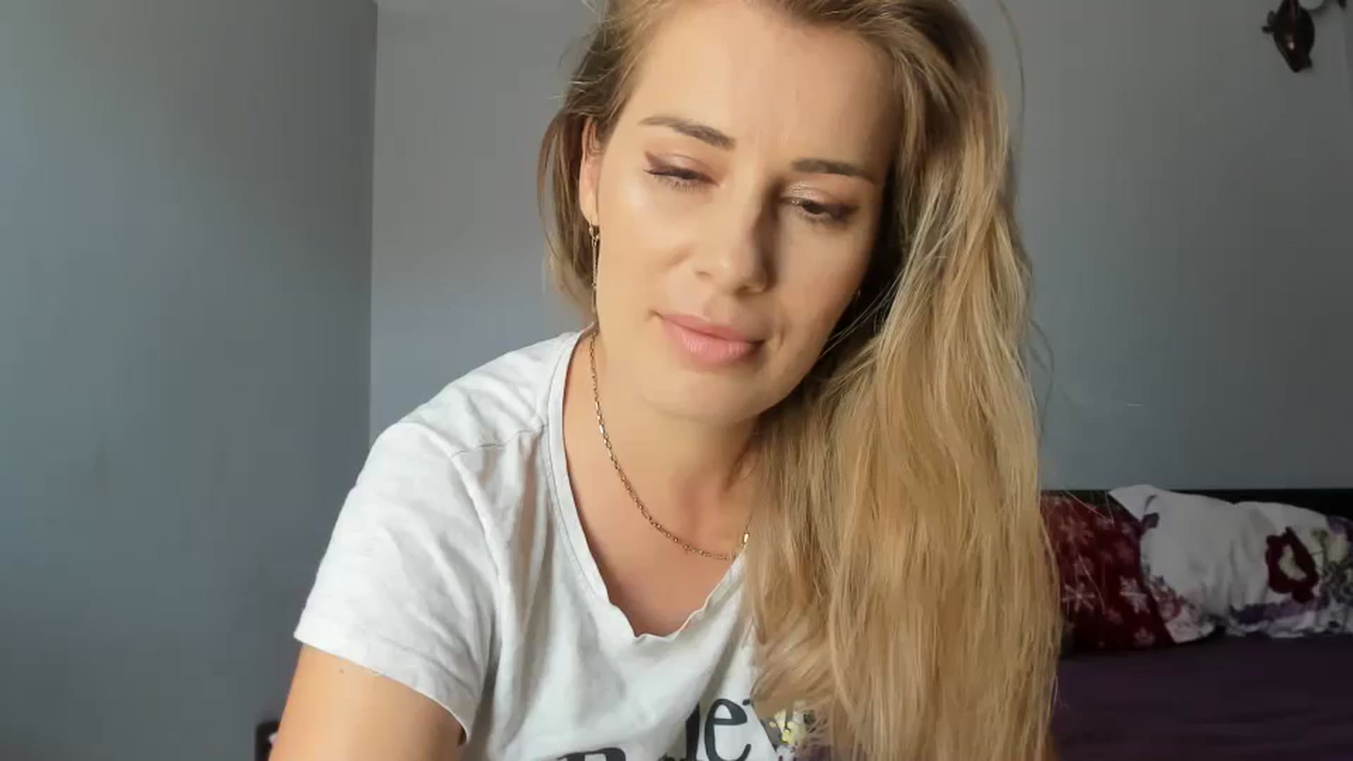 Gallery image thumbnail from PrettyWomen31's myfreecams stream on, 08/11/2023, 08:18 image 2 of 20