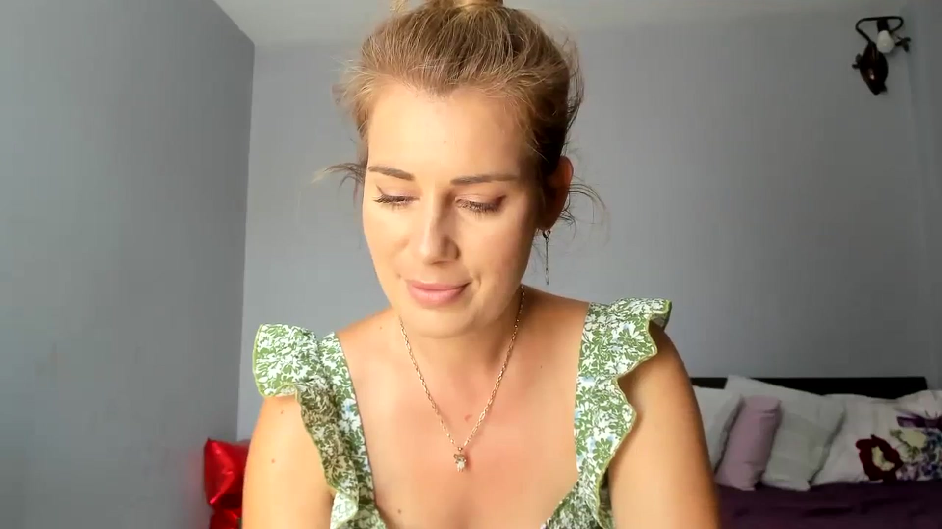 Gallery image thumbnail from PrettyWomen31's myfreecams stream on, 08/31/2023, 08:47 image 6 of 20