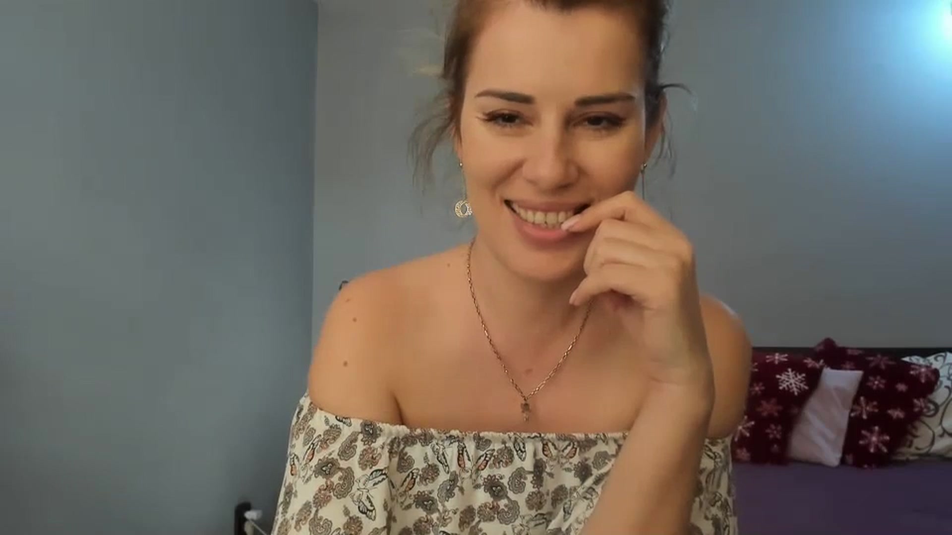 Gallery image thumbnail from PrettyWomen31's myfreecams stream on, 12/30/2023, 09:45 image 9 of 20