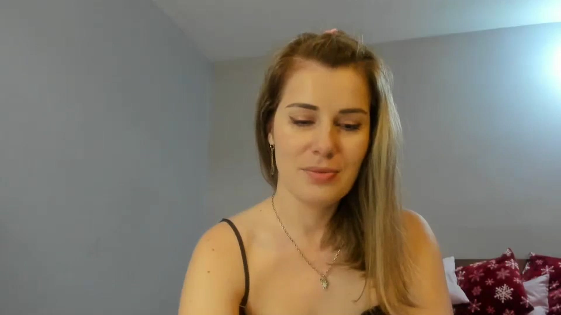Gallery image thumbnail from PrettyWomen31's myfreecams stream on, 01/02/2024, 08:44 image 16 of 20
