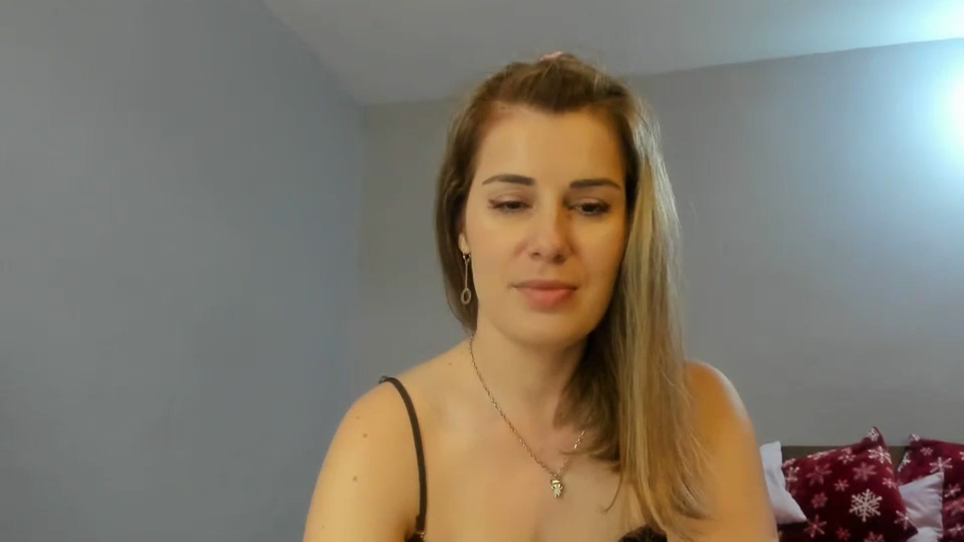 Gallery image thumbnail from PrettyWomen31's myfreecams stream on, 01/02/2024, 08:44 image 17 of 20