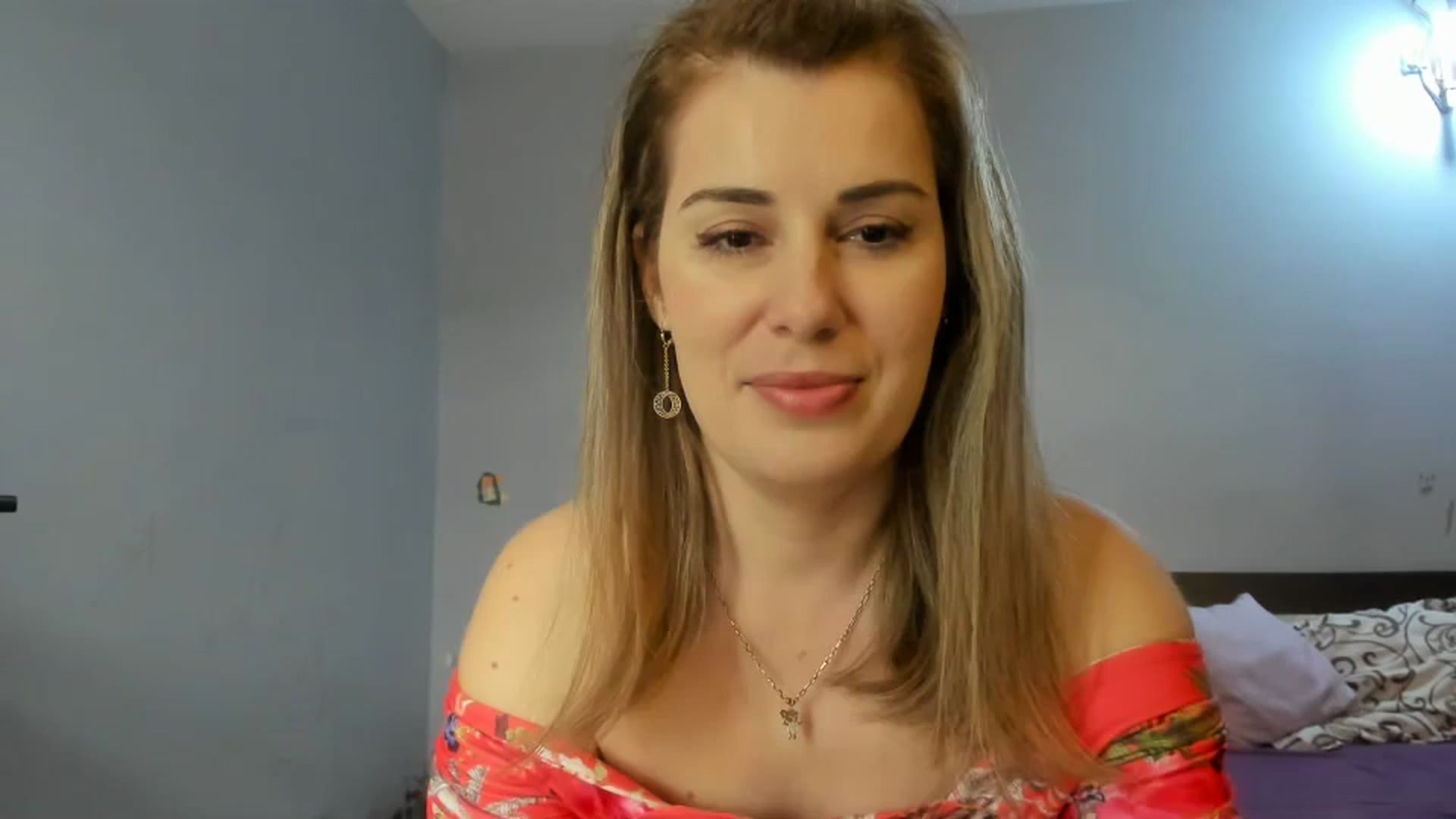 Gallery image thumbnail from PrettyWomen31's myfreecams stream on, 01/03/2024, 08:26 image 11 of 20