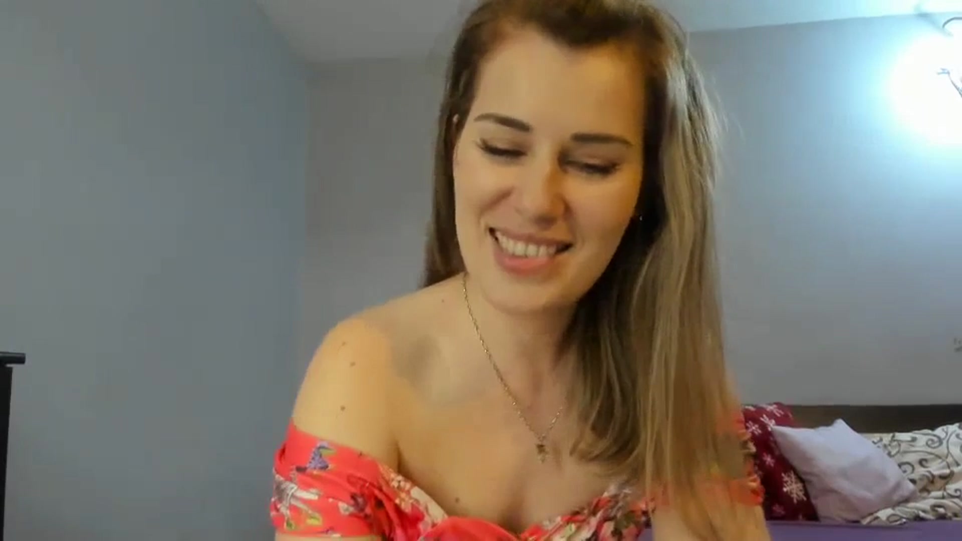 Gallery image thumbnail from PrettyWomen31's myfreecams stream on, 01/03/2024, 09:22 image 4 of 20