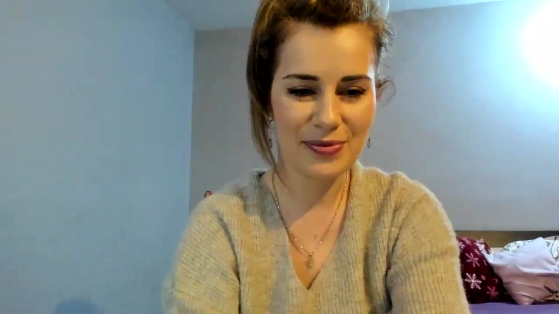 Gallery image thumbnail from PrettyWomen31's myfreecams stream on, 01/08/2024, 08:40 image 5 of 20