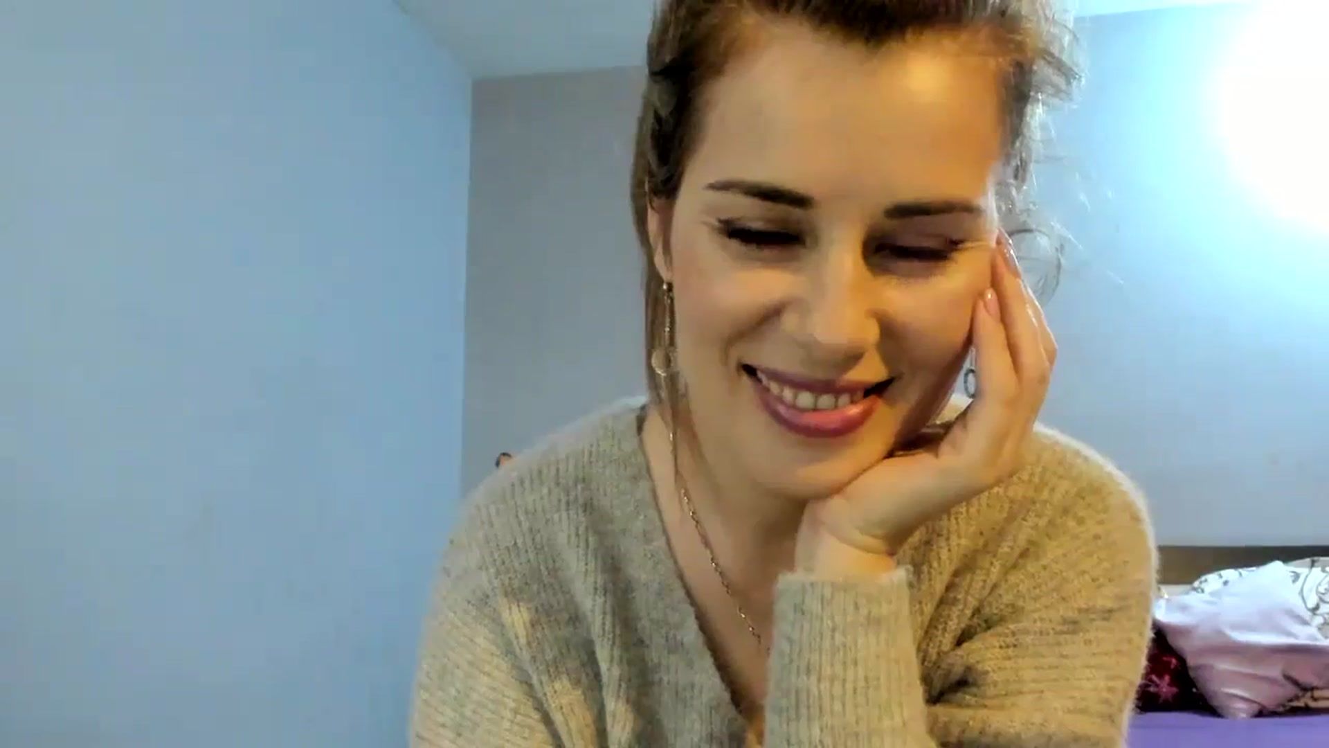 Gallery image thumbnail from PrettyWomen31's myfreecams stream on, 01/08/2024, 08:40 image 13 of 20
