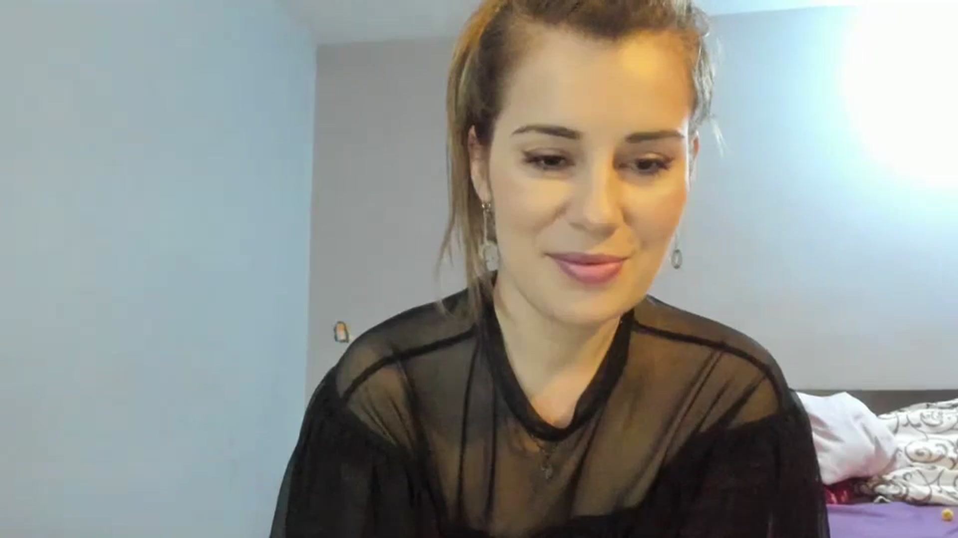 Gallery image thumbnail from PrettyWomen31's myfreecams stream on, 01/09/2024, 07:40 image 15 of 20