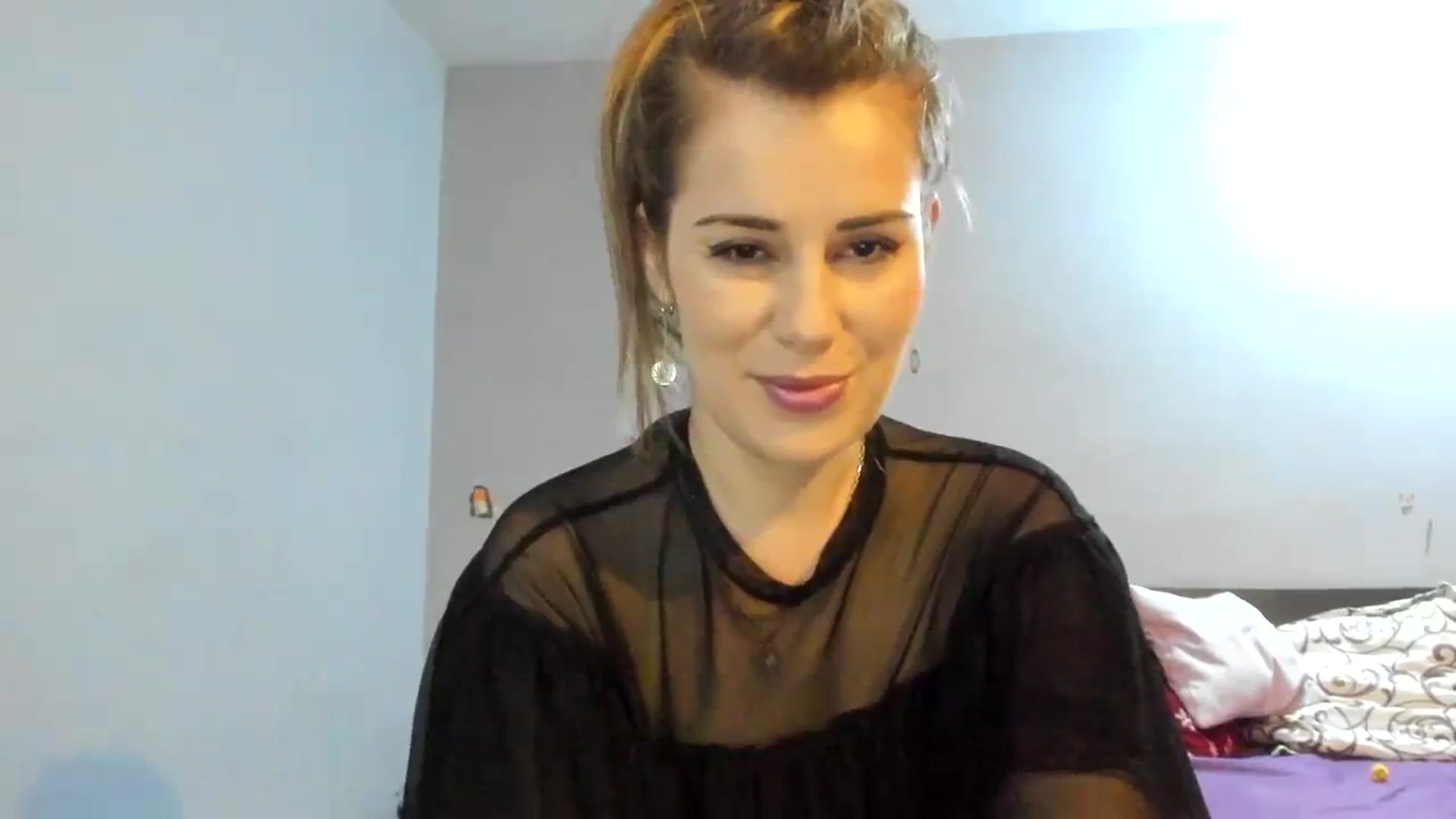 Gallery image thumbnail from PrettyWomen31's myfreecams stream on, 01/09/2024, 07:40 image 4 of 20