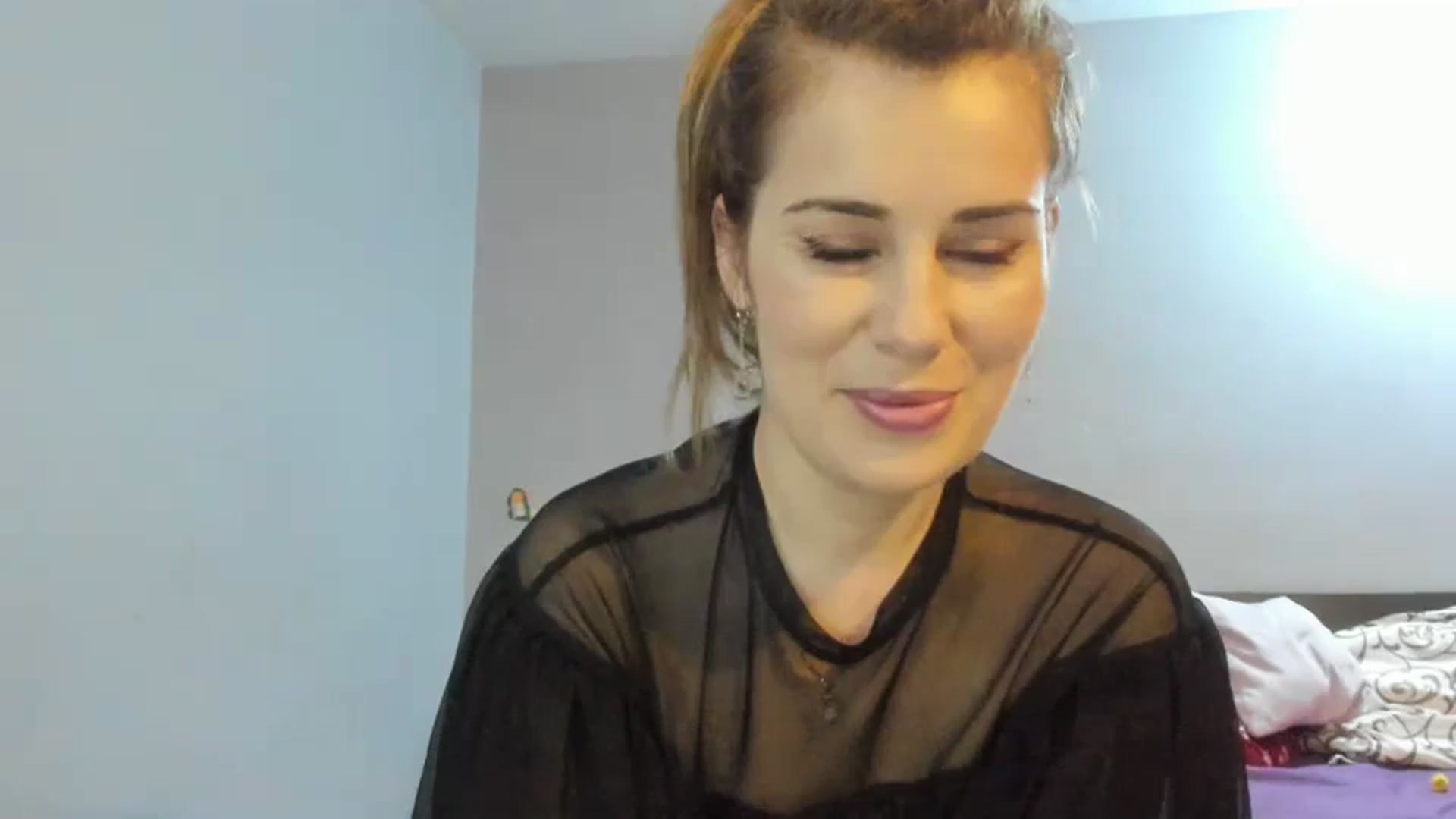 Gallery image thumbnail from PrettyWomen31's myfreecams stream on, 01/09/2024, 07:40 image 16 of 20