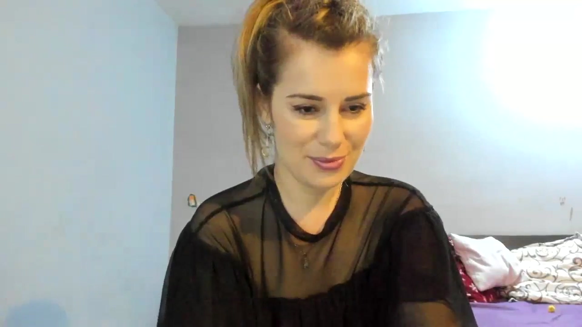 Gallery image thumbnail from PrettyWomen31's myfreecams stream on, 01/09/2024, 07:40 image 5 of 20