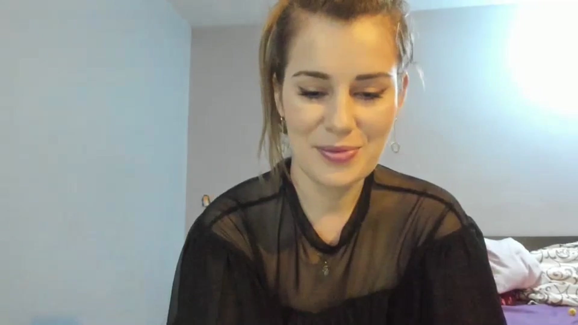 Gallery image thumbnail from PrettyWomen31's myfreecams stream on, 01/09/2024, 07:40 image 12 of 20