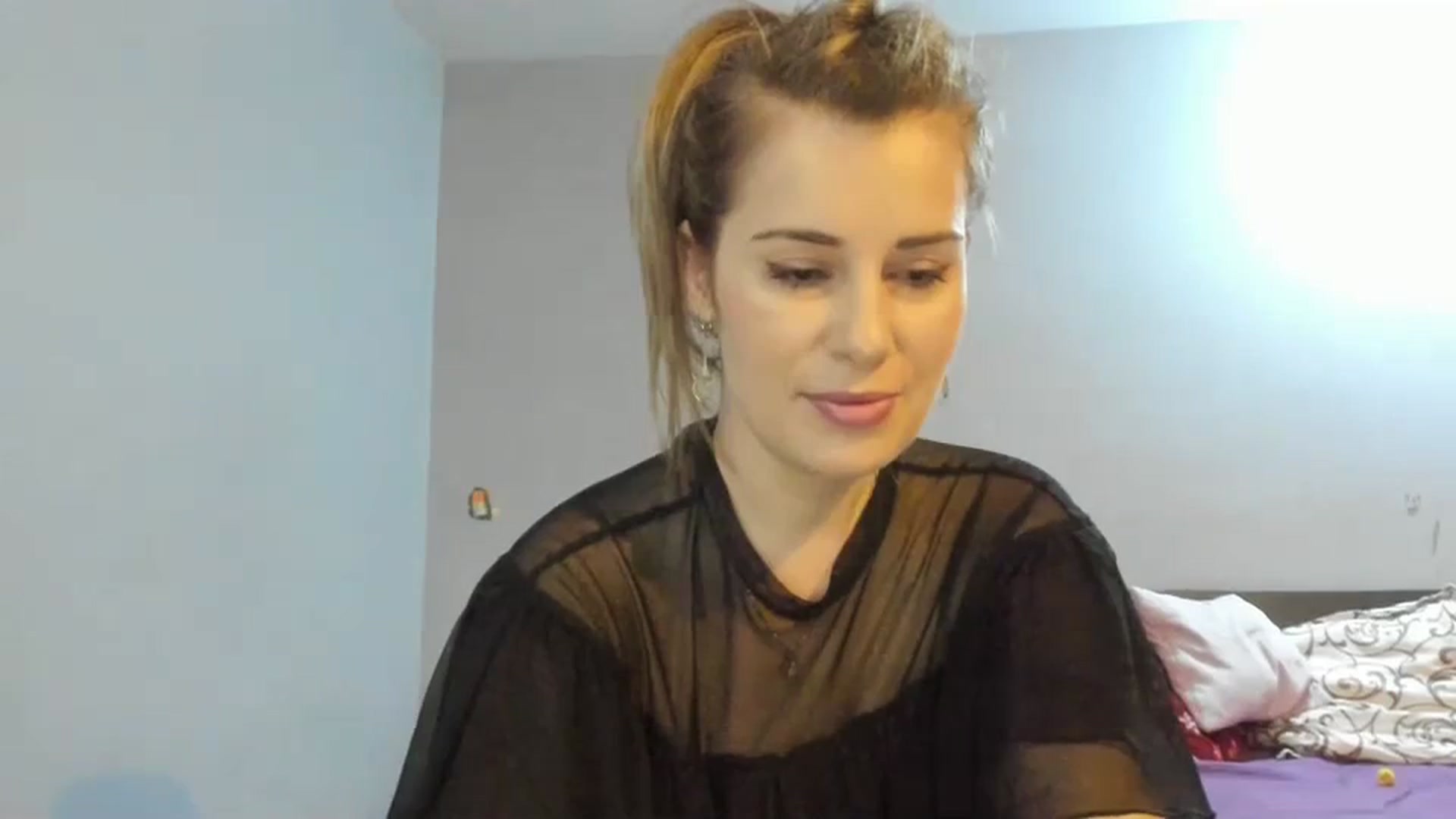 Gallery image thumbnail from PrettyWomen31's myfreecams stream on, 01/09/2024, 07:40 image 10 of 20