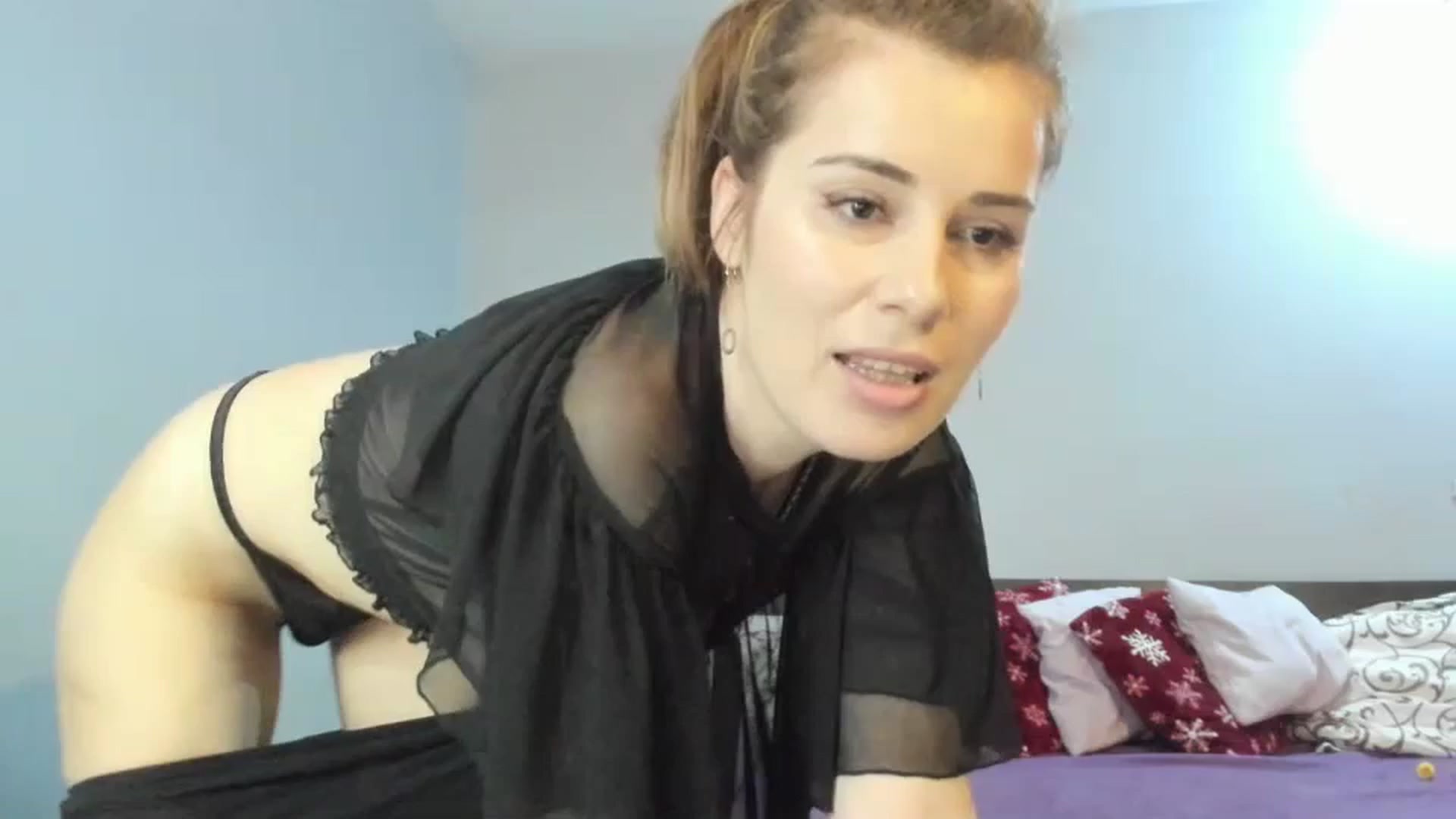 Gallery image thumbnail from PrettyWomen31's myfreecams stream on, 01/09/2024, 09:43 image 1 of 20