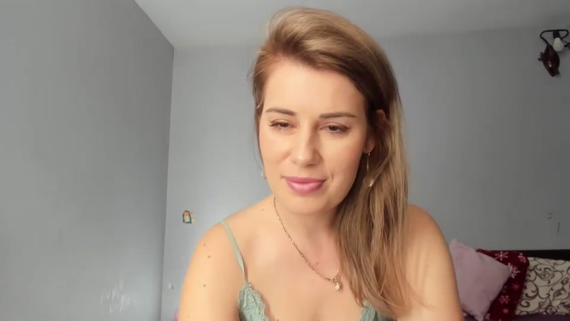 Gallery image thumbnail from PrettyWomen31's myfreecams stream on, 01/11/2024, 10:01 image 10 of 20