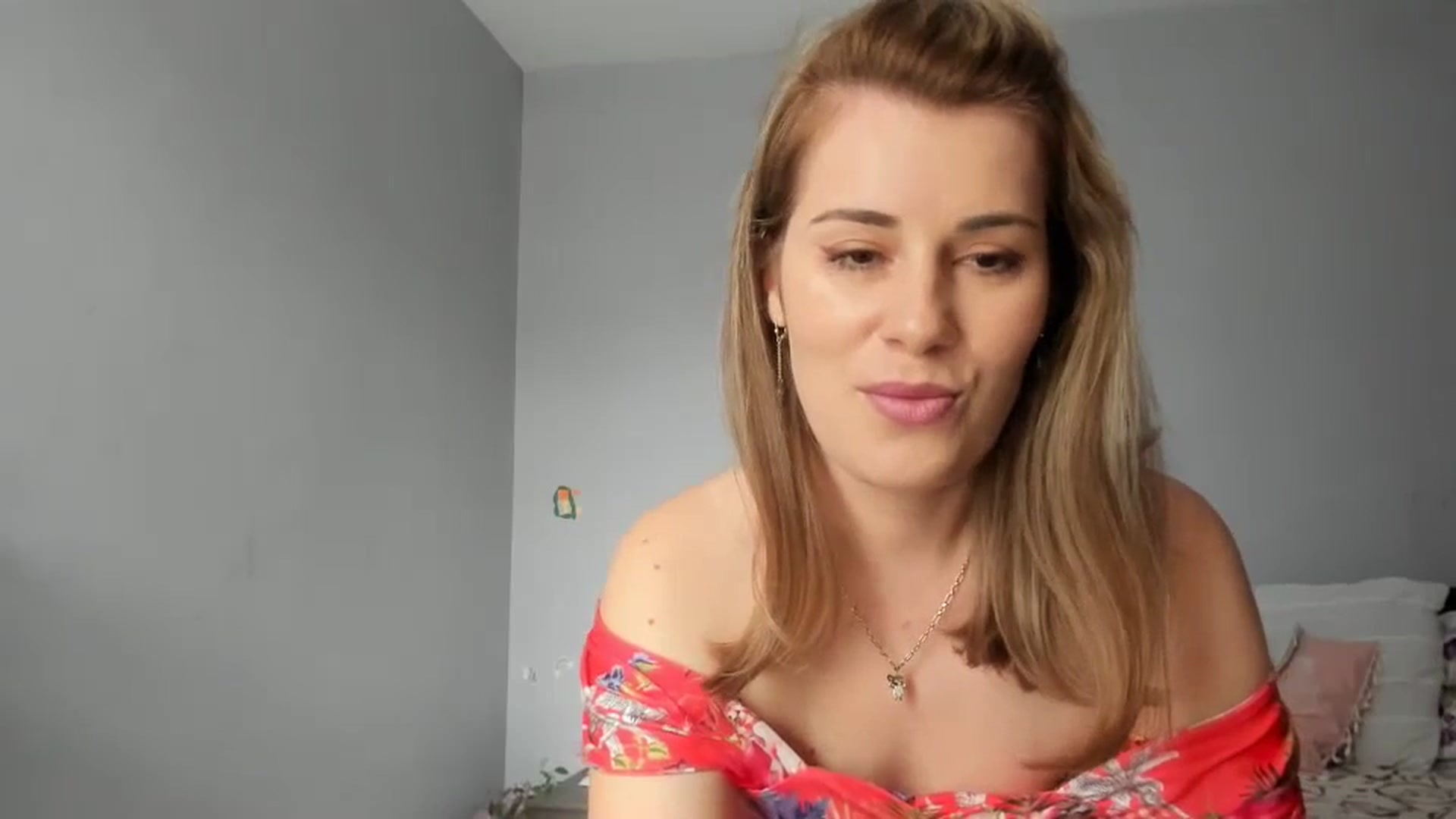 Gallery image thumbnail from PrettyWomen31's myfreecams stream on, 01/15/2024, 09:40 image 12 of 20
