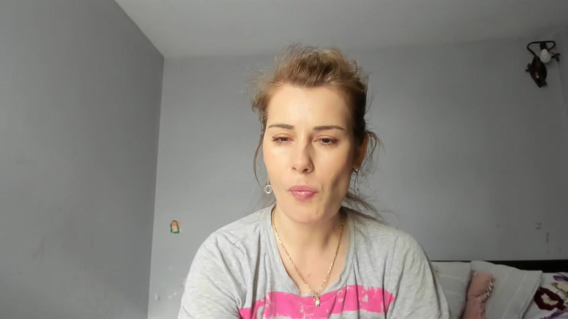 Gallery image thumbnail from PrettyWomen31's myfreecams stream on, 01/25/2024, 09:25 image 1 of 20