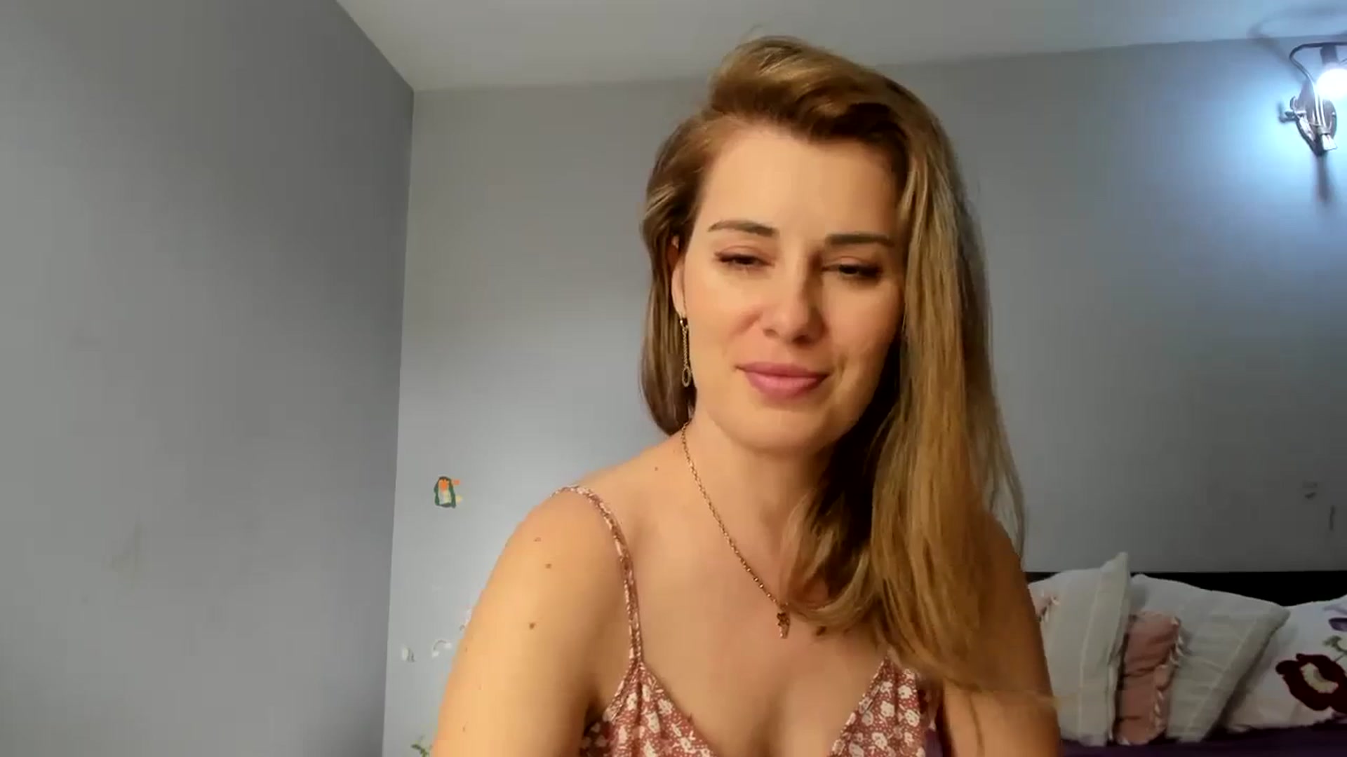 Gallery image thumbnail from PrettyWomen31's myfreecams stream on, 01/29/2024, 10:12 image 5 of 20