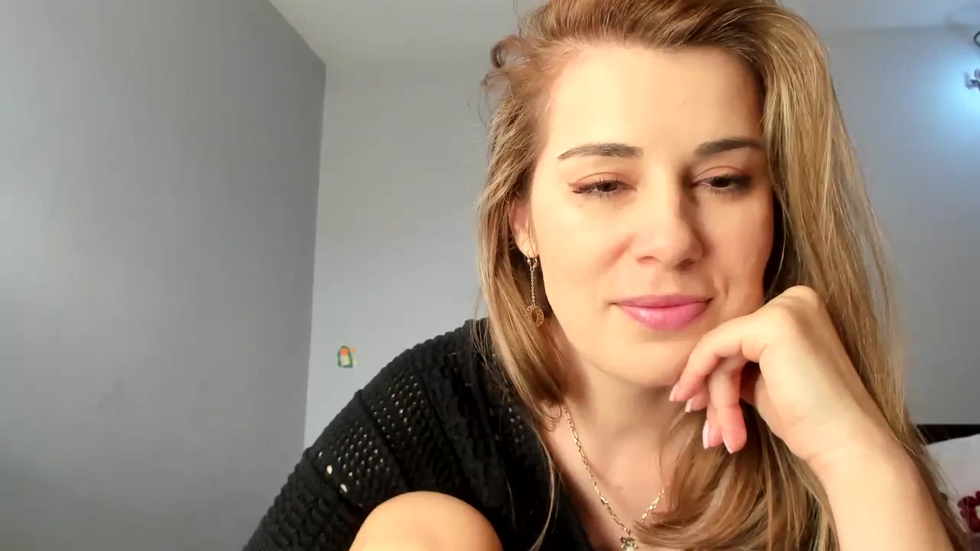 Gallery image thumbnail from PrettyWomen31's myfreecams stream on, 01/30/2024, 08:30 image 3 of 20
