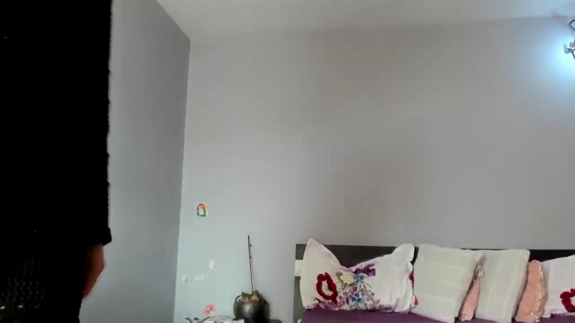 Gallery image thumbnail from PrettyWomen31's myfreecams stream on, 01/30/2024, 08:30 image 10 of 20