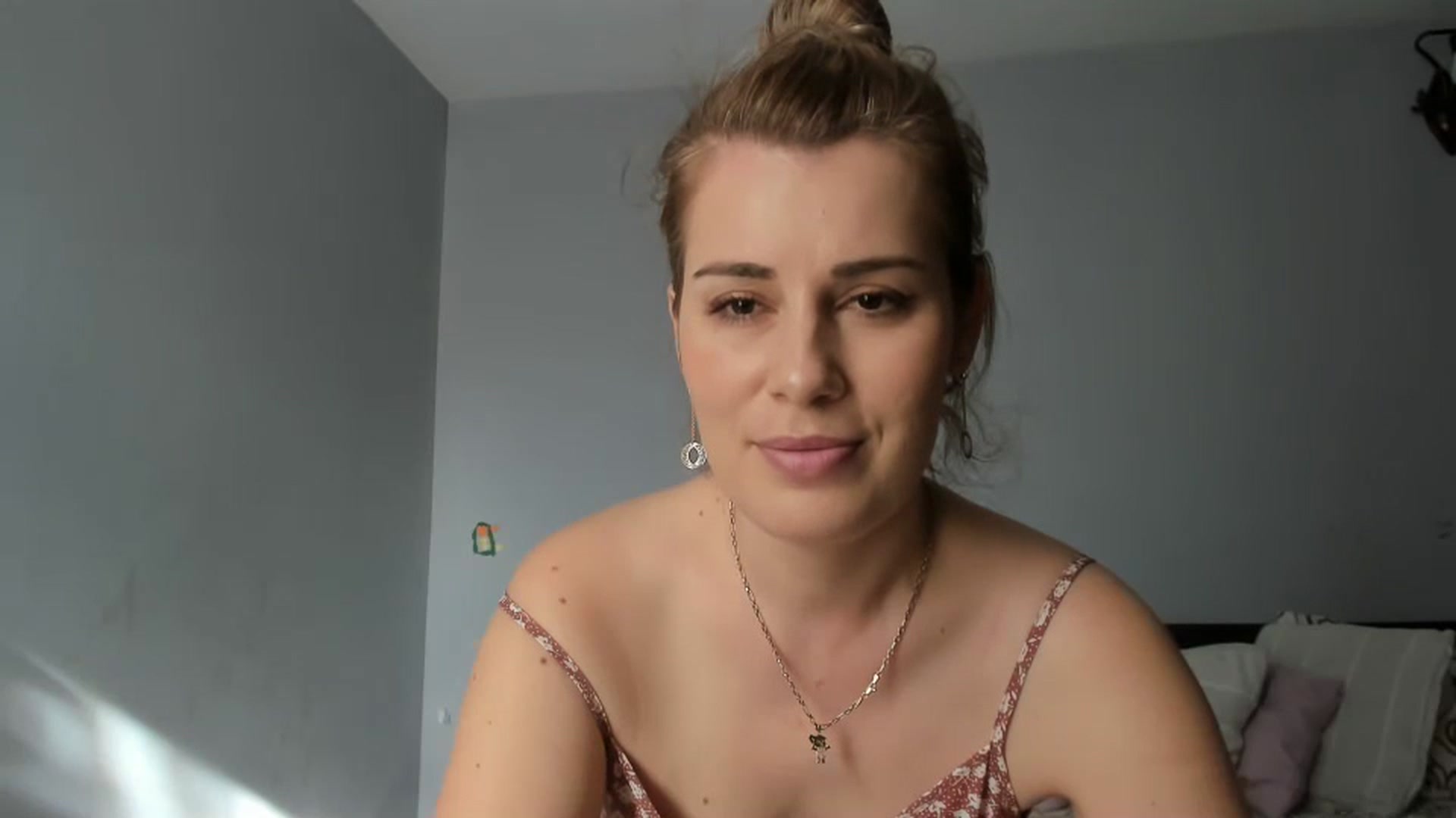 Gallery image thumbnail from PrettyWomen31's myfreecams stream on, 02/08/2024, 09:07 image 14 of 20