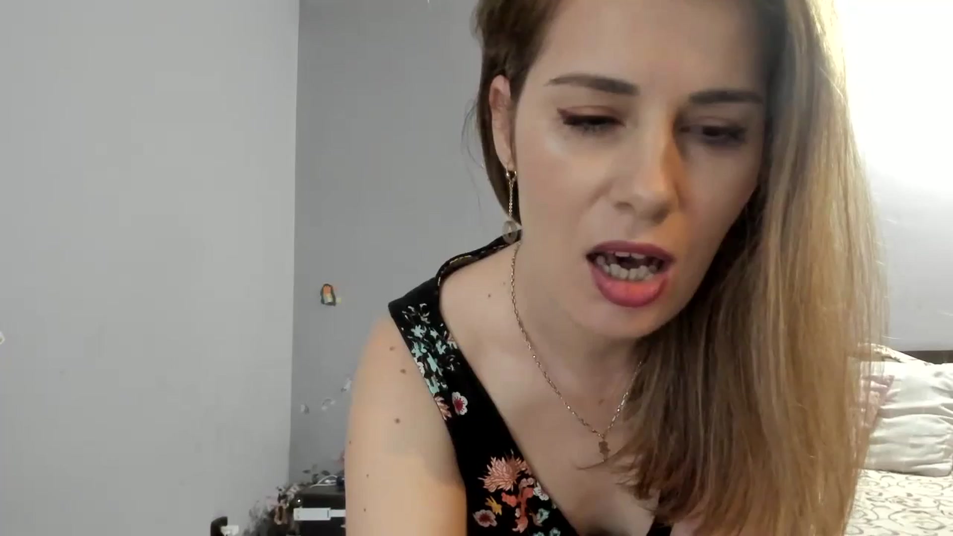 Gallery image thumbnail from PrettyWomen31's myfreecams stream on, 02/18/2024, 09:00 image 13 of 20