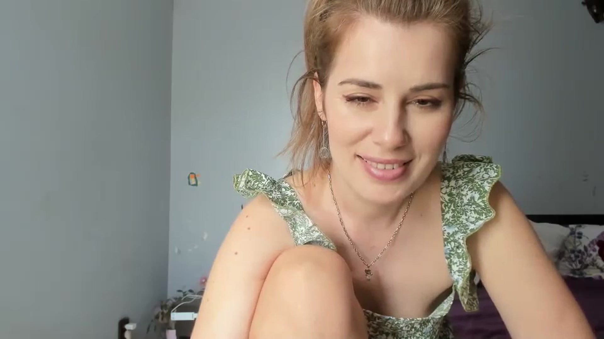 Gallery image thumbnail from PrettyWomen31's myfreecams stream on, 02/22/2024, 09:58 image 10 of 20