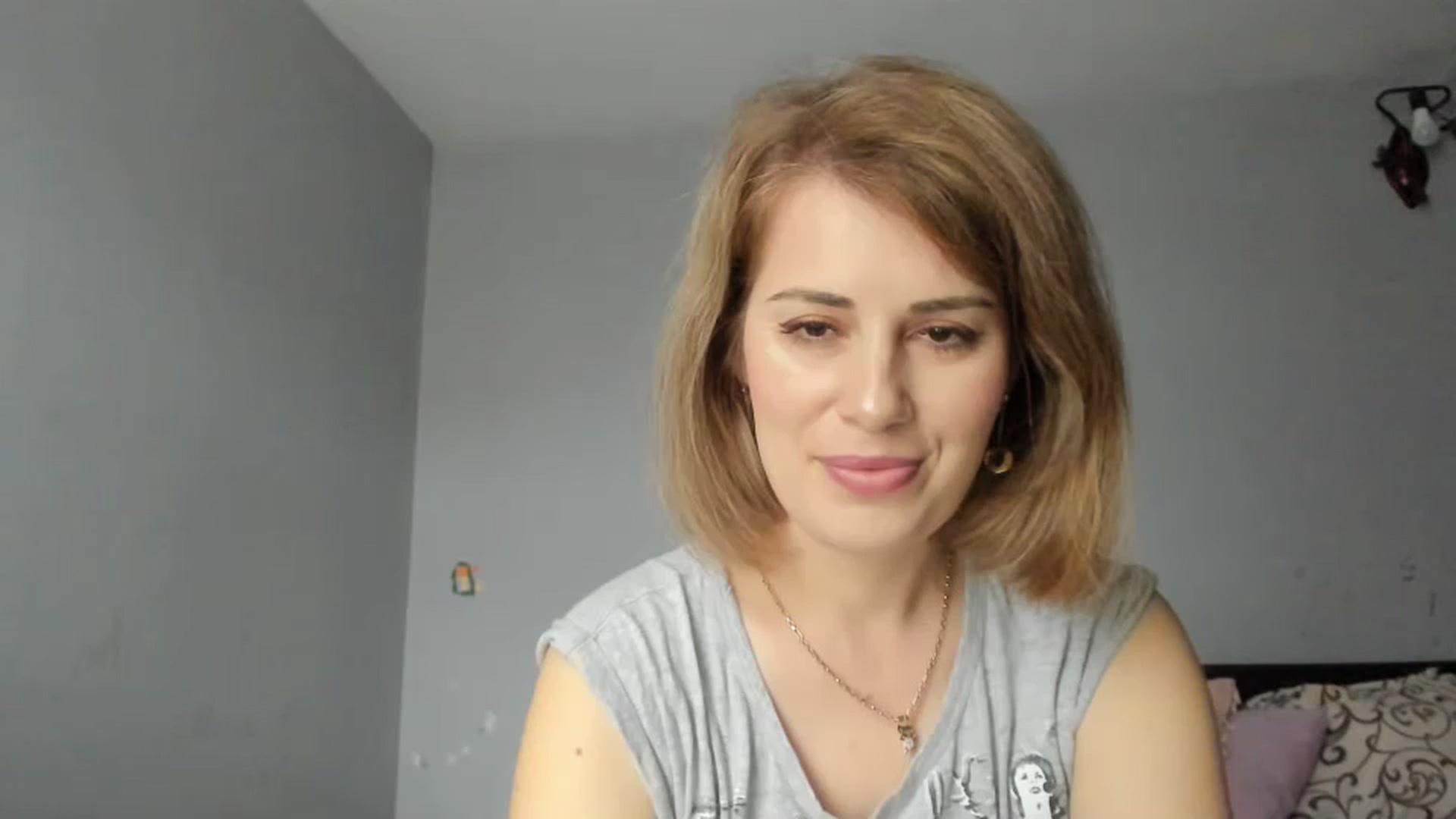 Gallery image thumbnail from PrettyWomen31's myfreecams stream on, 03/14/2024, 09:09 image 10 of 20