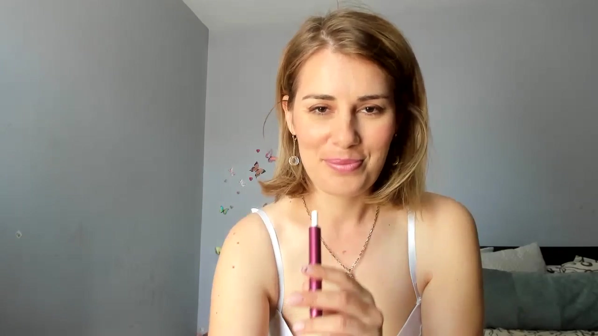Gallery image thumbnail from PrettyWomen31's myfreecams stream on, 04/29/2024, 07:51 image 15 of 20