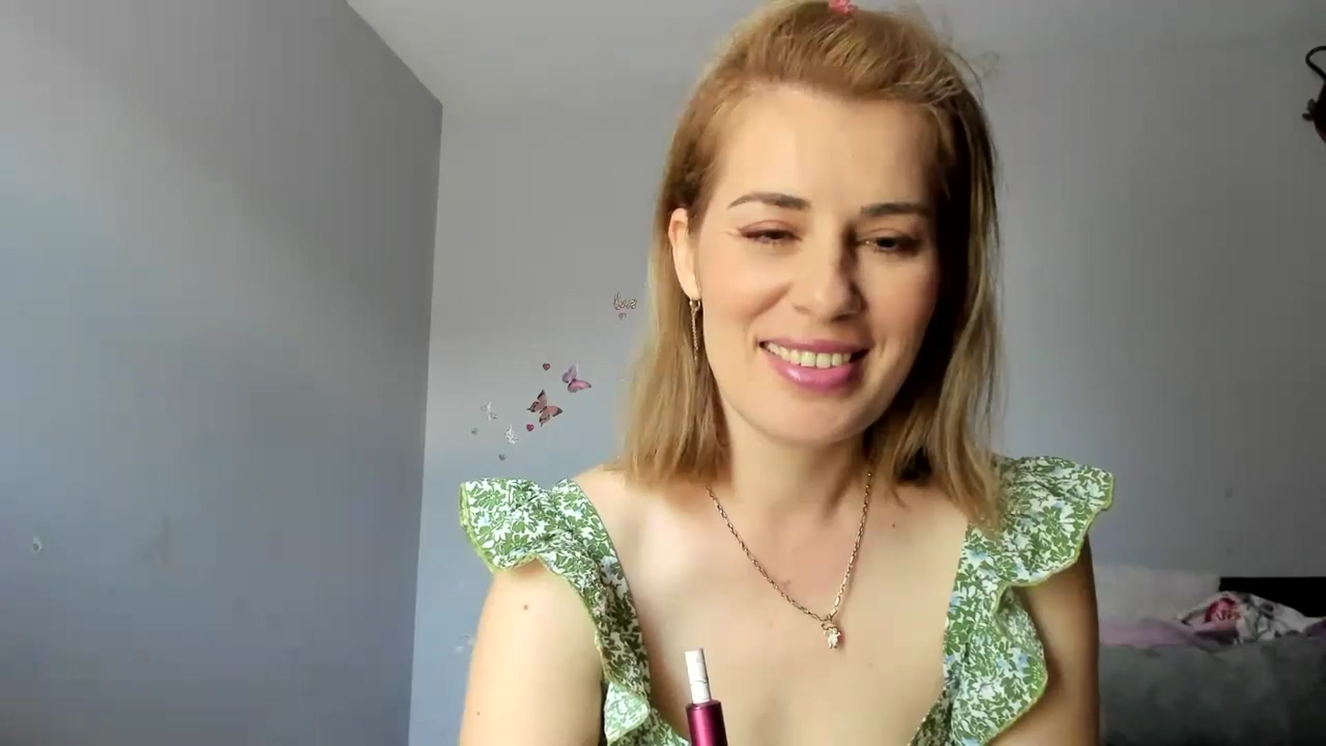 Gallery image thumbnail from PrettyWomen31's myfreecams stream on, 05/14/2024, 06:10 image 13 of 20