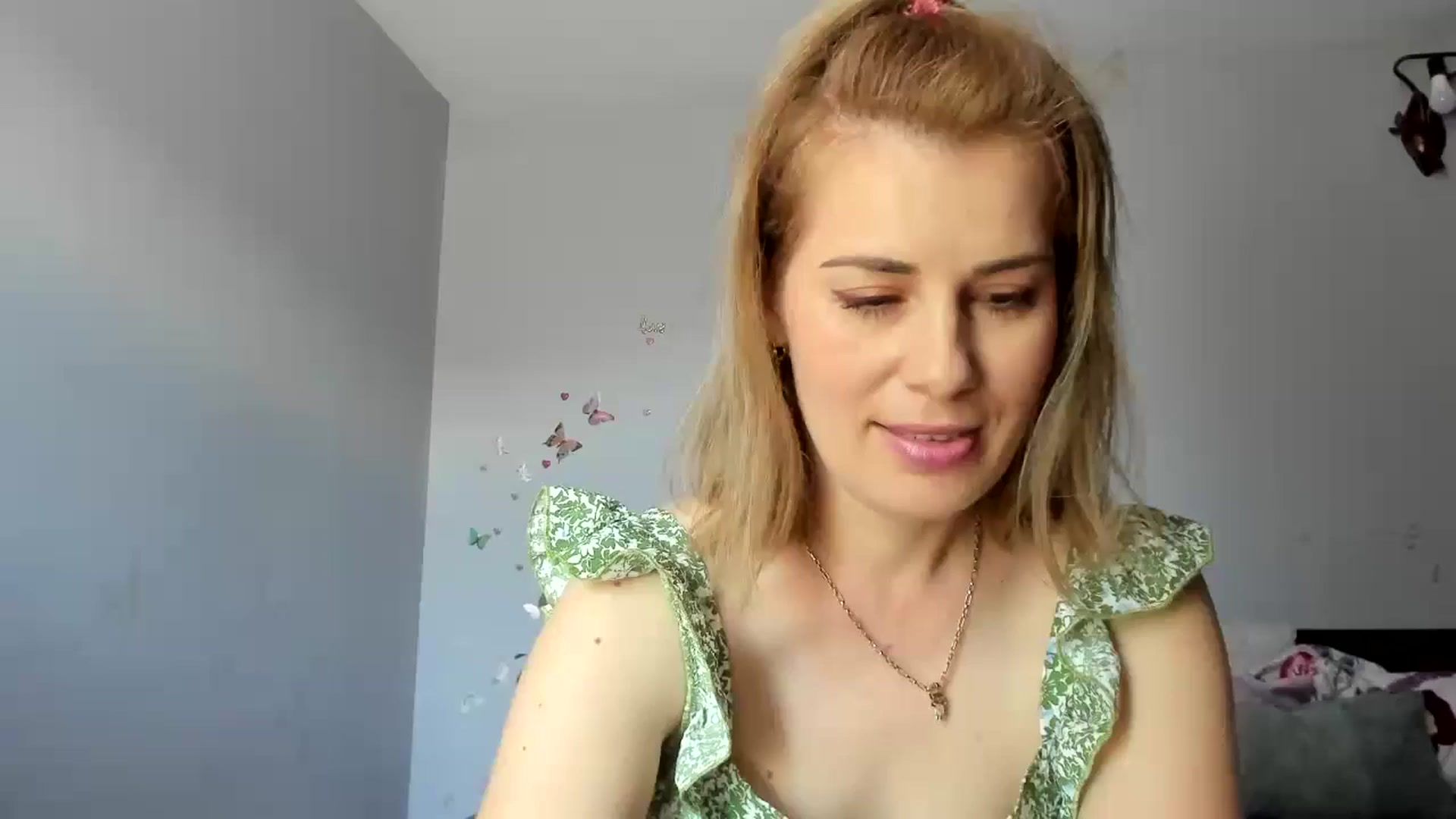 Gallery image thumbnail from PrettyWomen31's myfreecams stream on, 05/14/2024, 06:10 image 1 of 20