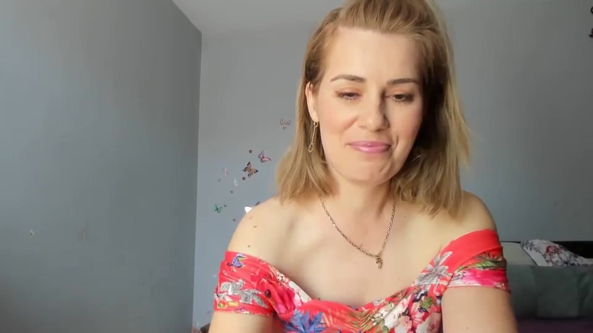 Gallery image thumbnail from PrettyWomen31's myfreecams stream on, 05/15/2024, 07:41 image 14 of 20
