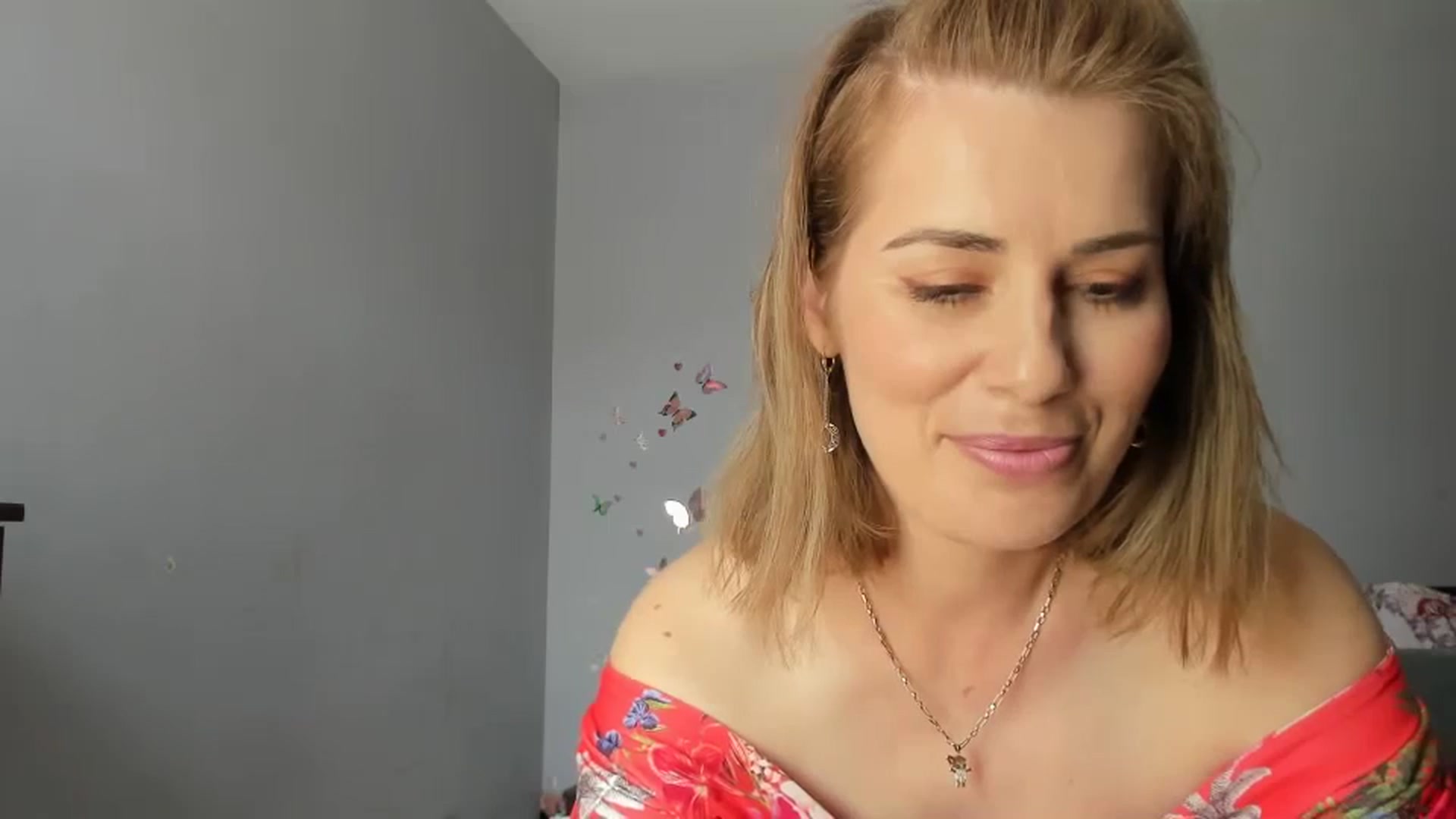 Gallery image thumbnail from PrettyWomen31's myfreecams stream on, 05/15/2024, 08:48 image 18 of 20