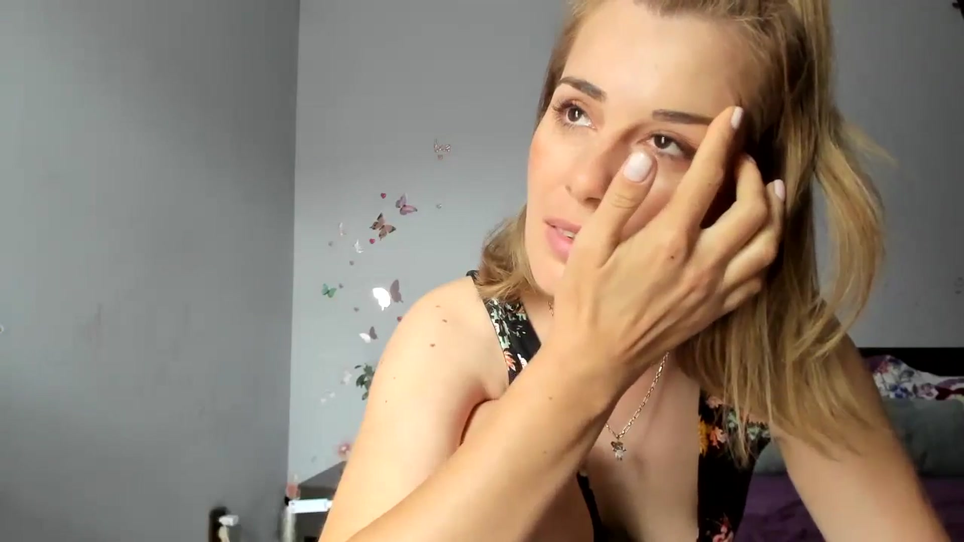 Gallery image thumbnail from PrettyWomen31's myfreecams stream on, 05/23/2024, 08:06 image 8 of 20